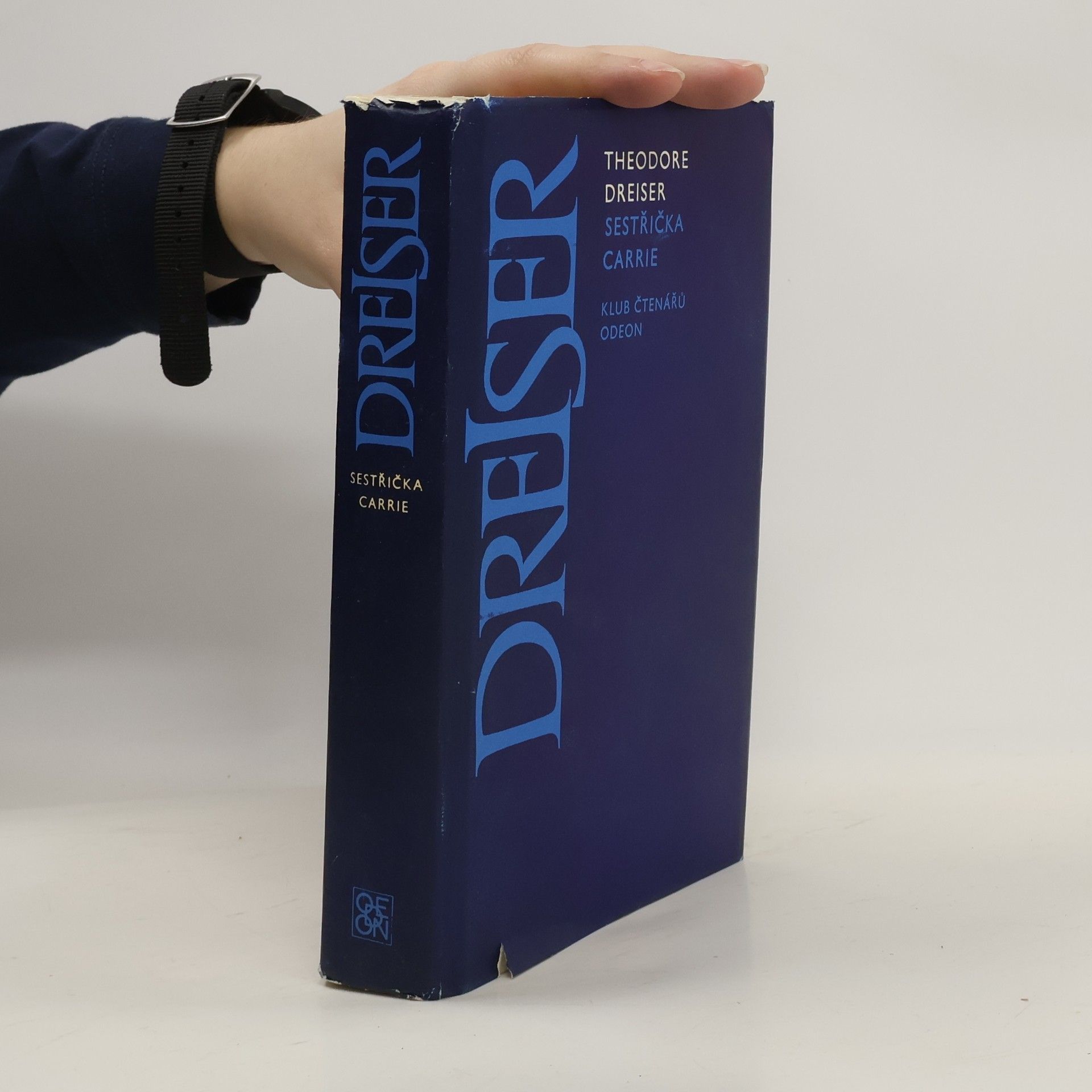 Theodore Dreiser Sestřička Carrie