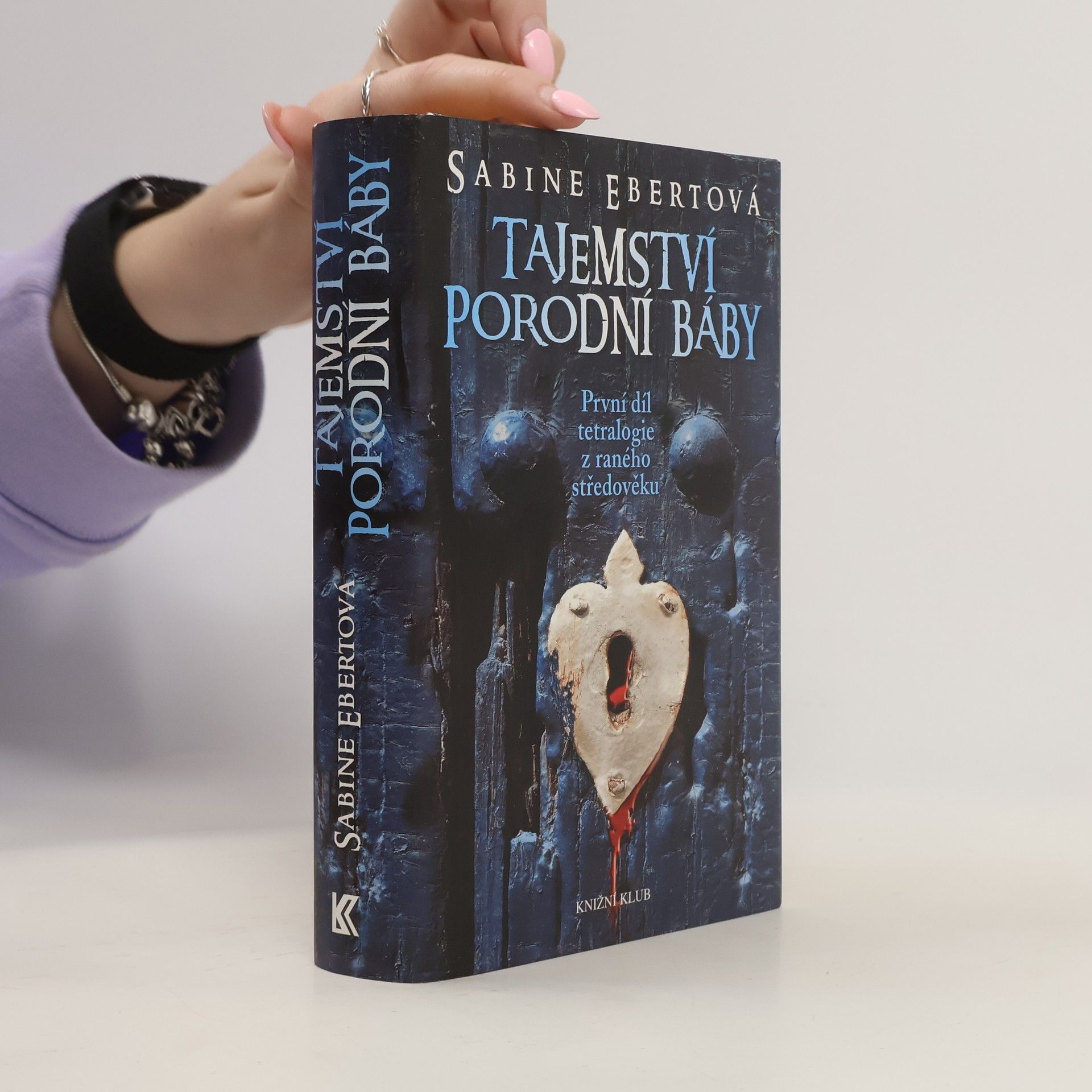 Sabine Ebert Tajemství porodní báby