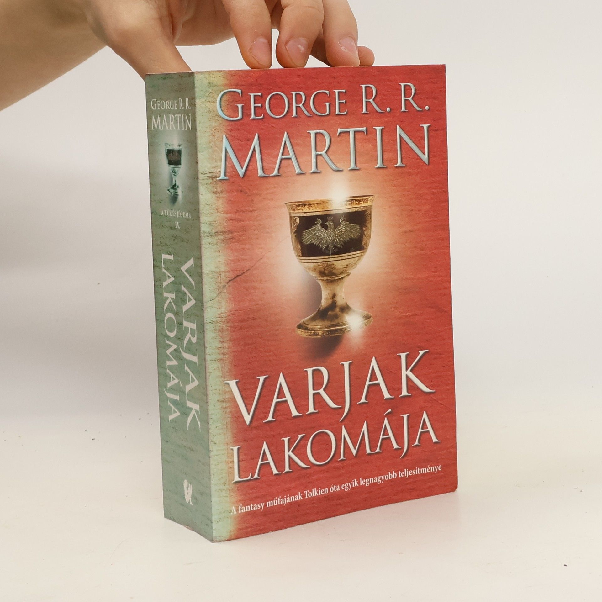 George R. R. Martin Varjak lakomája