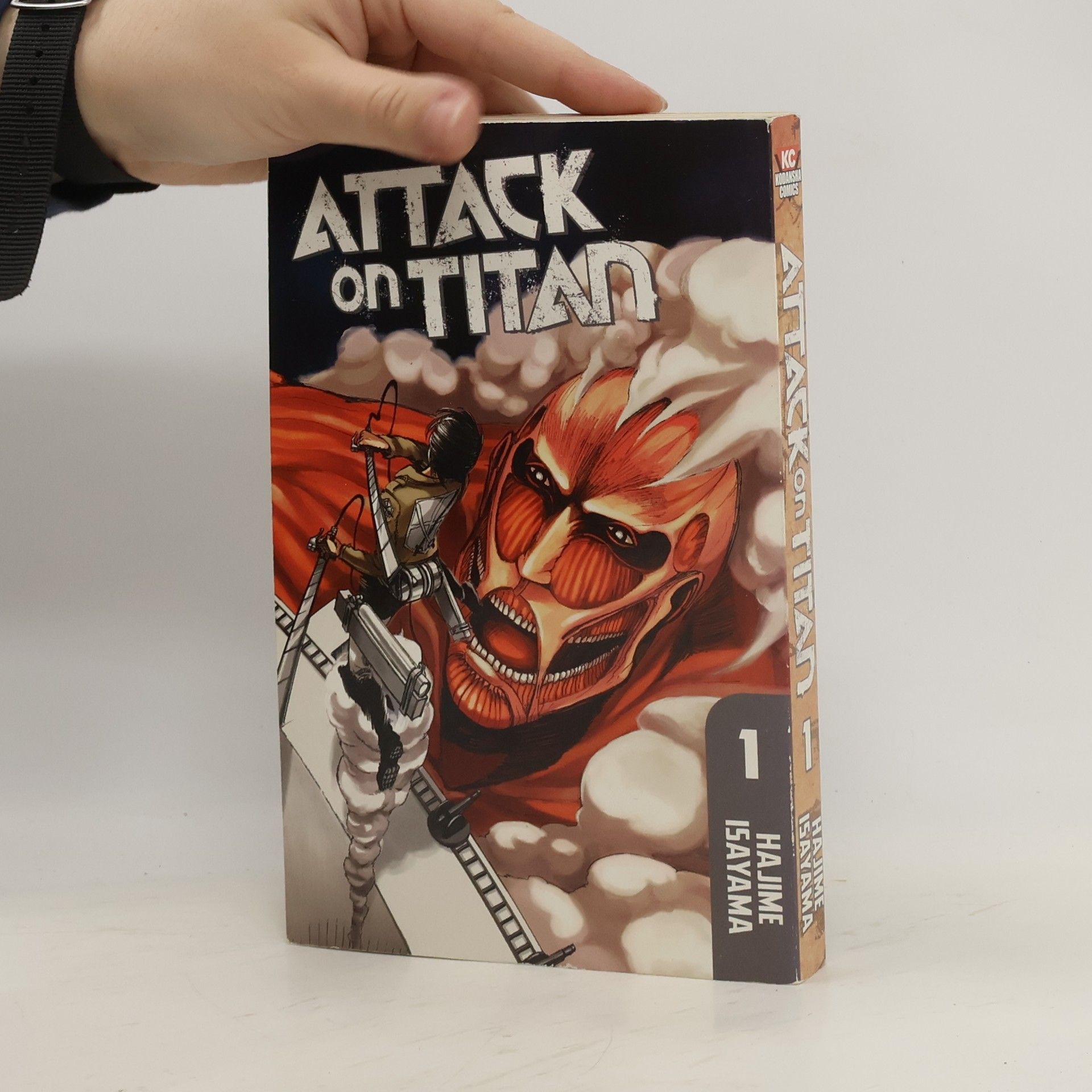 Hajime Isayama Attack on Titan vol. 1