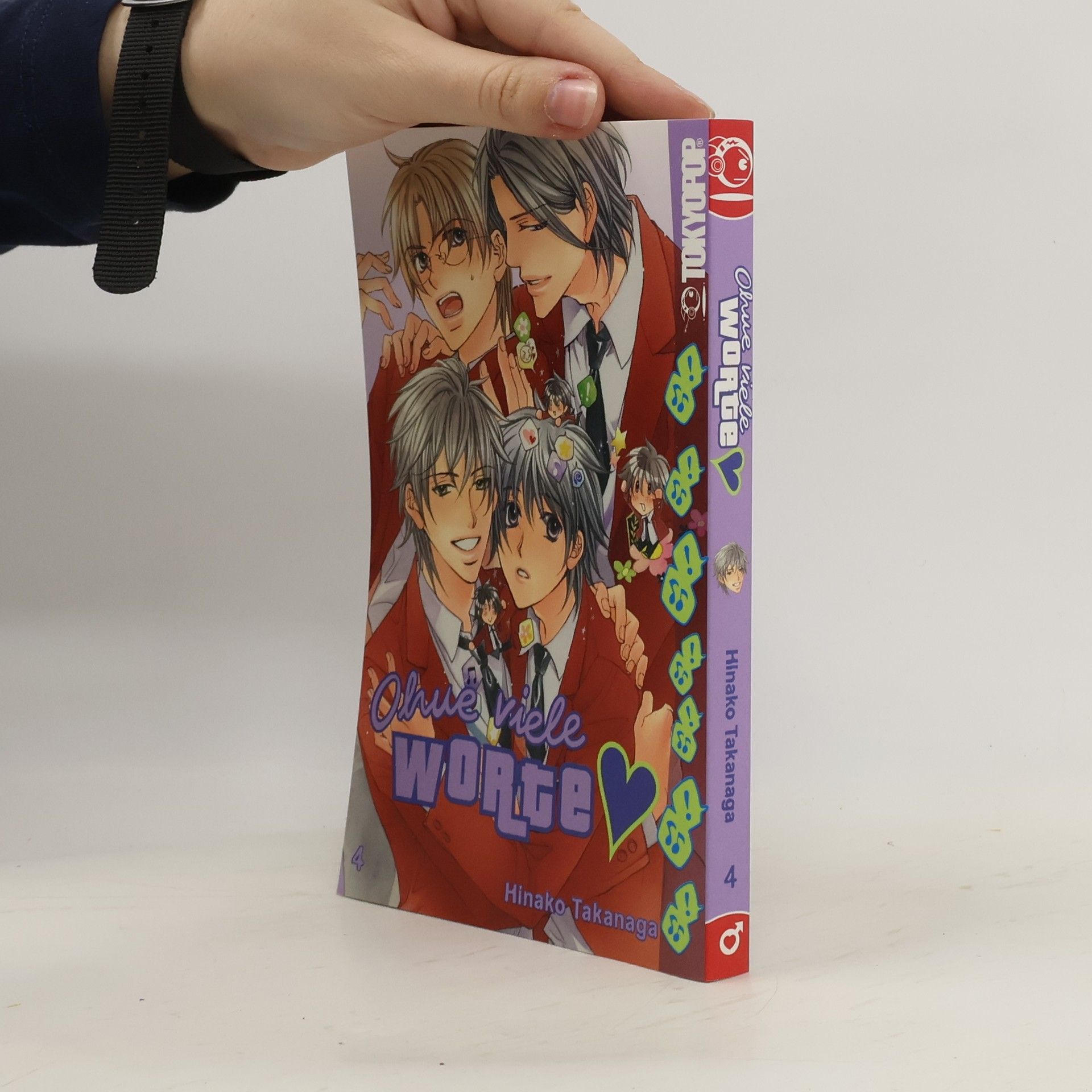 Hinako Takanaga Ohne viele Worte. Bd.4