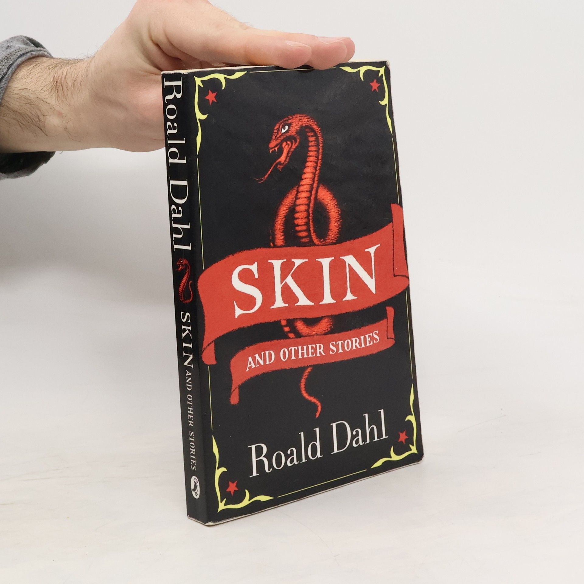 Roald Dahl Skin and Other Stories