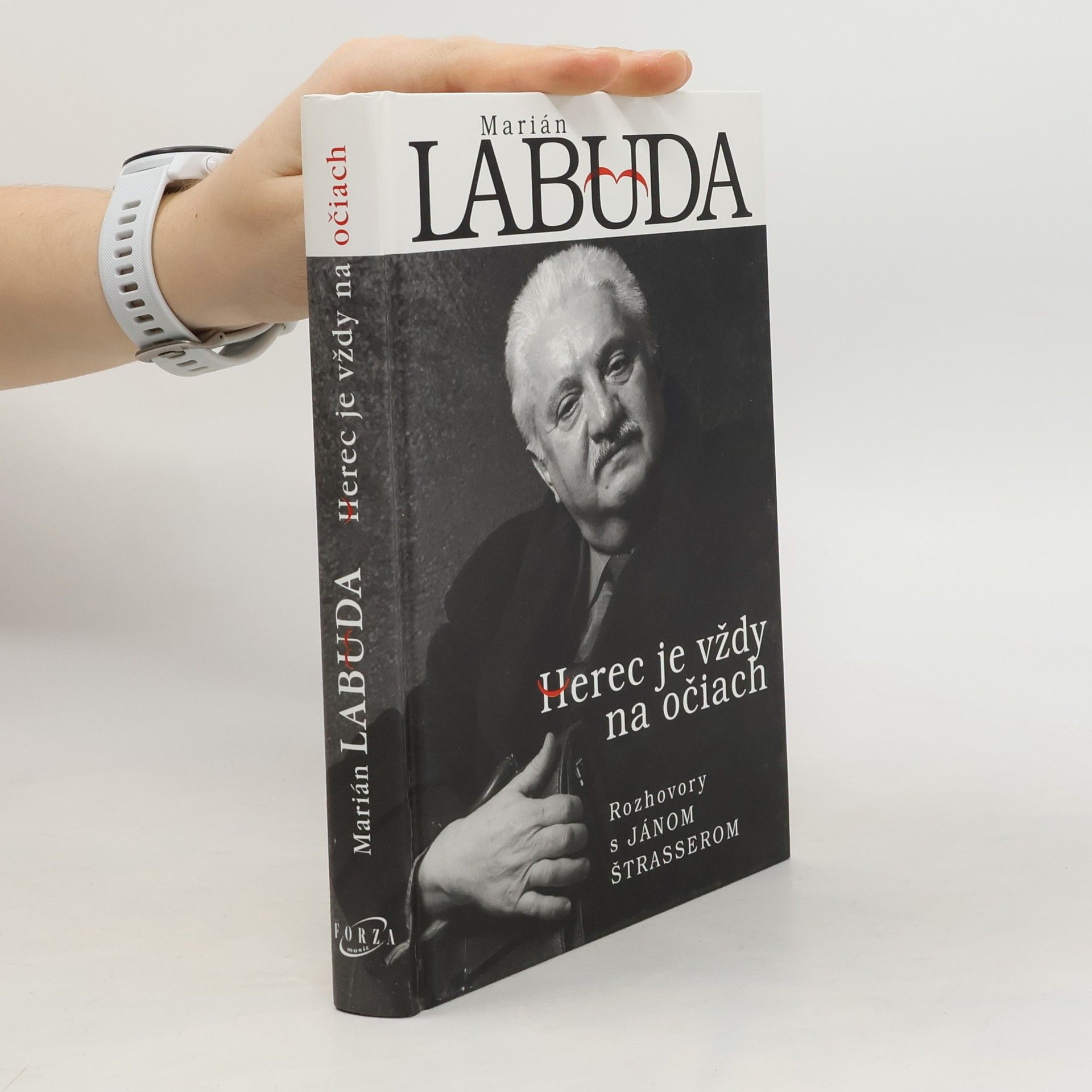 Marián Labuda Herec je vždy na očiach : rozhovory s Jánom Štrasserom