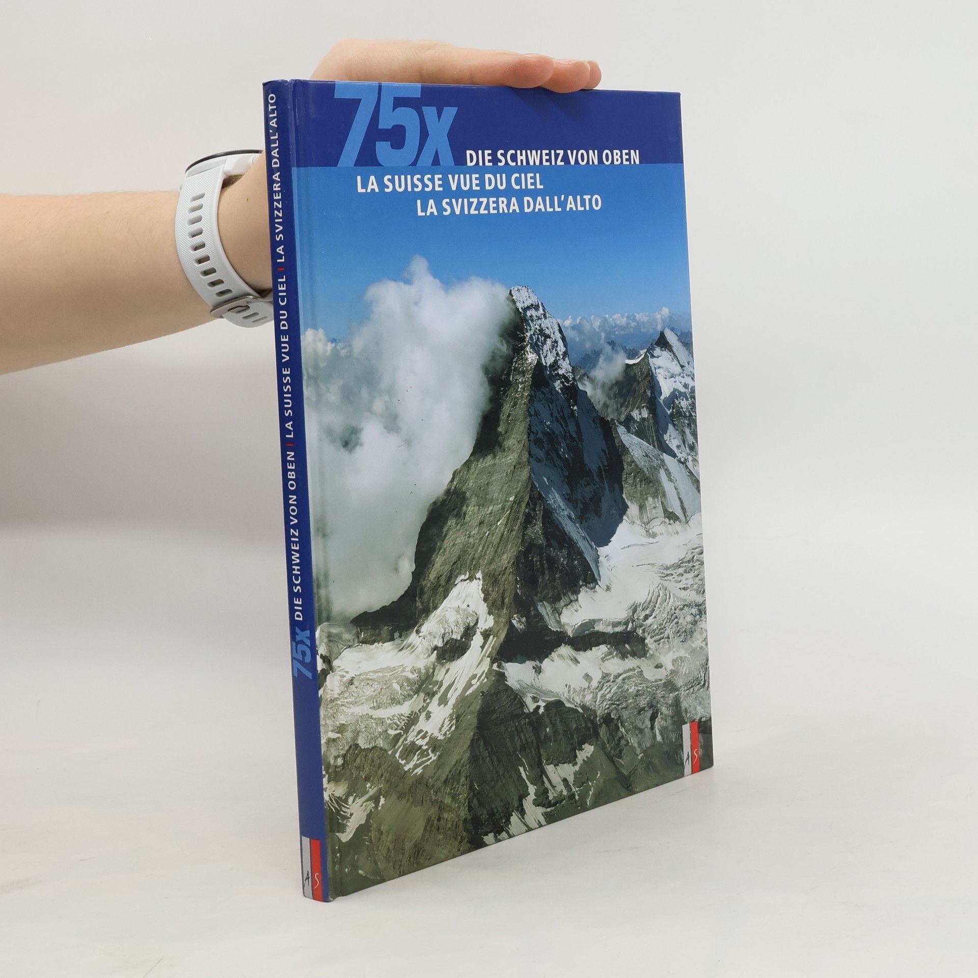 Ruedi Cahenzli 75x die Schweiz von oben