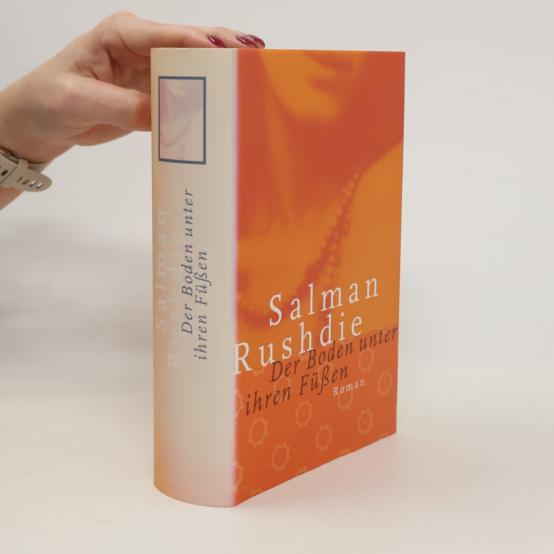Salman Rushdie Der Boden unter ihren Füßen