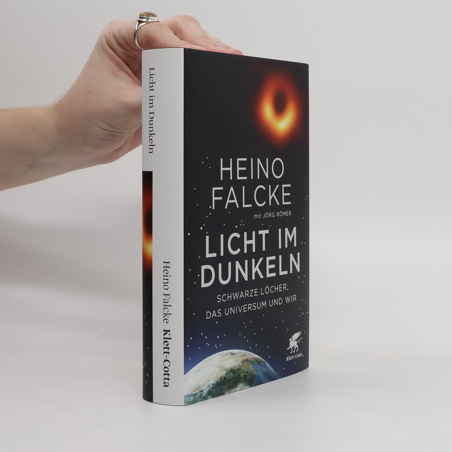 Heino Falcke Licht im Dunkeln