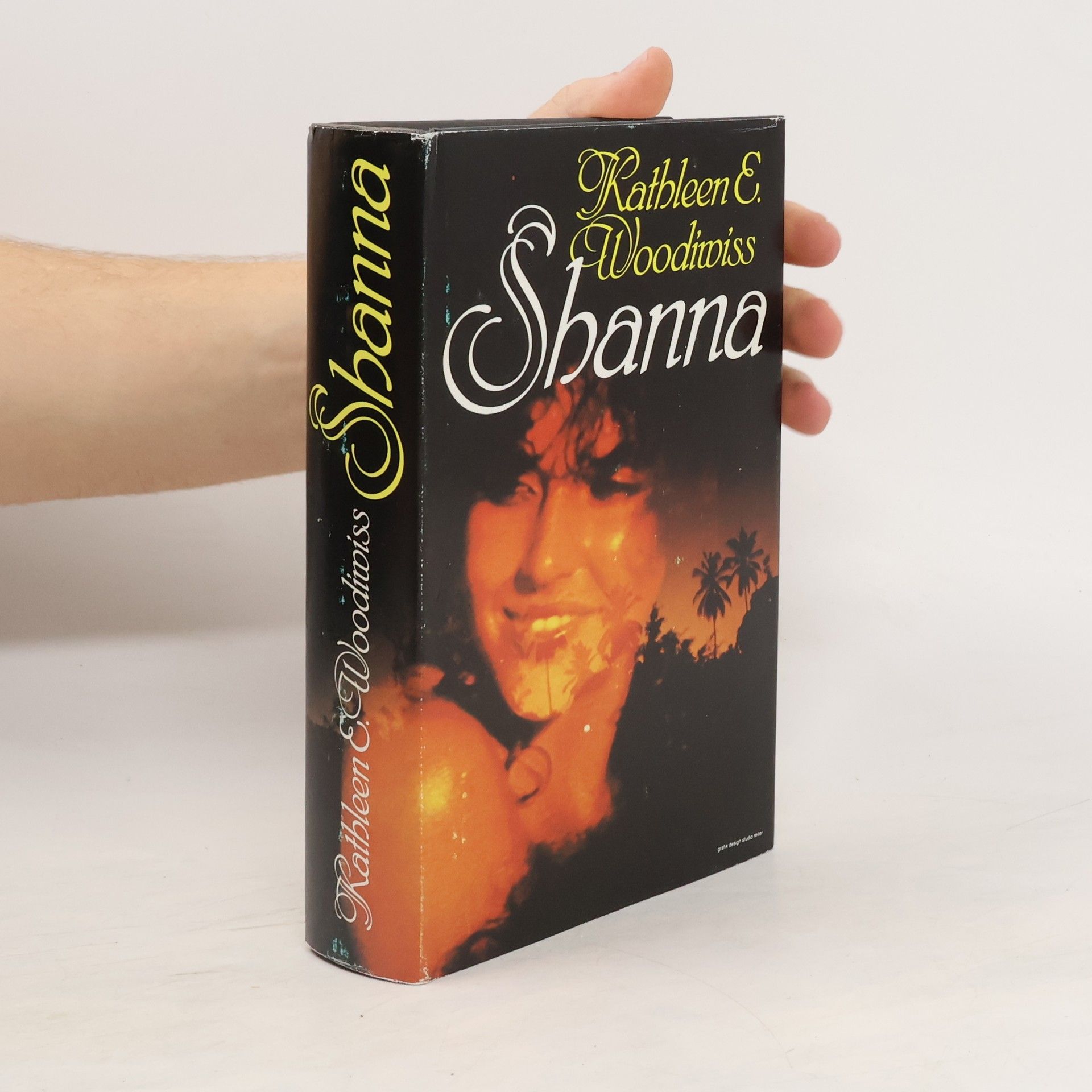 Kathleen E. Woodiwiss Shanna