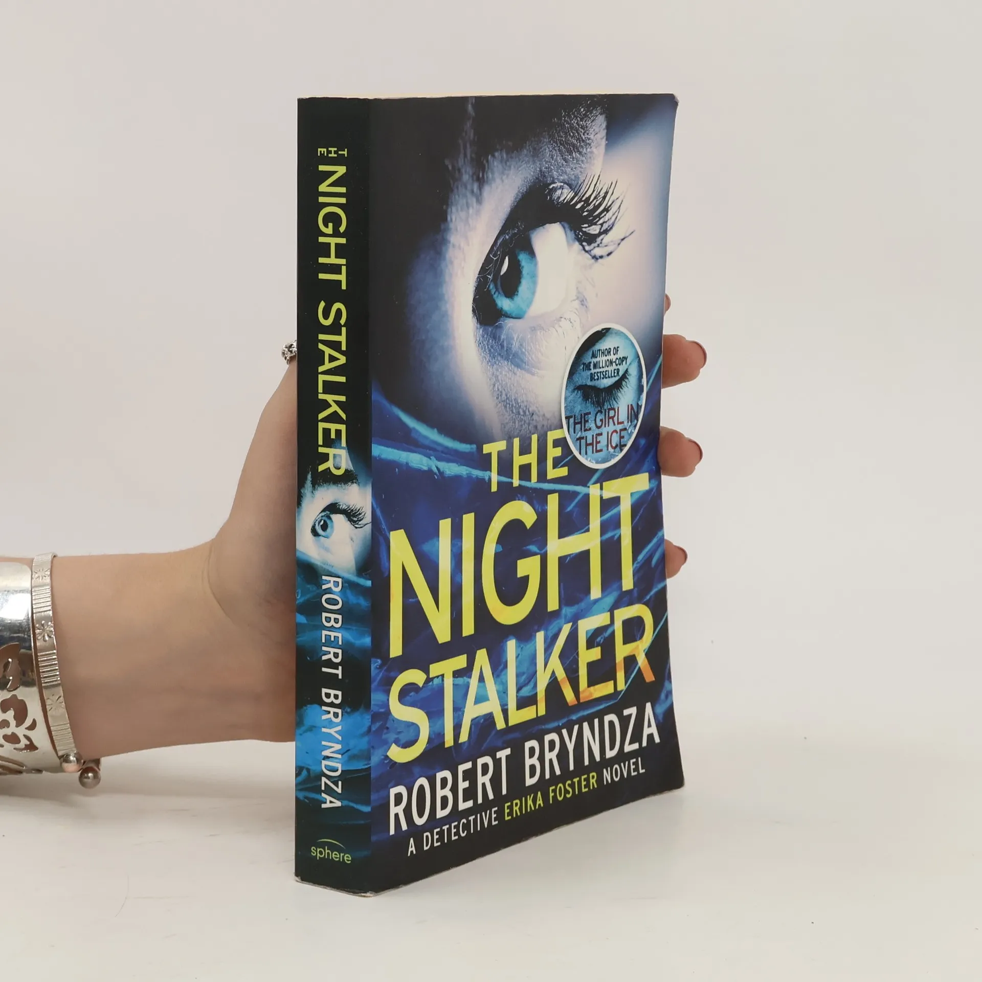 The Night Stalker | Book | Robert Bryndza | EN
