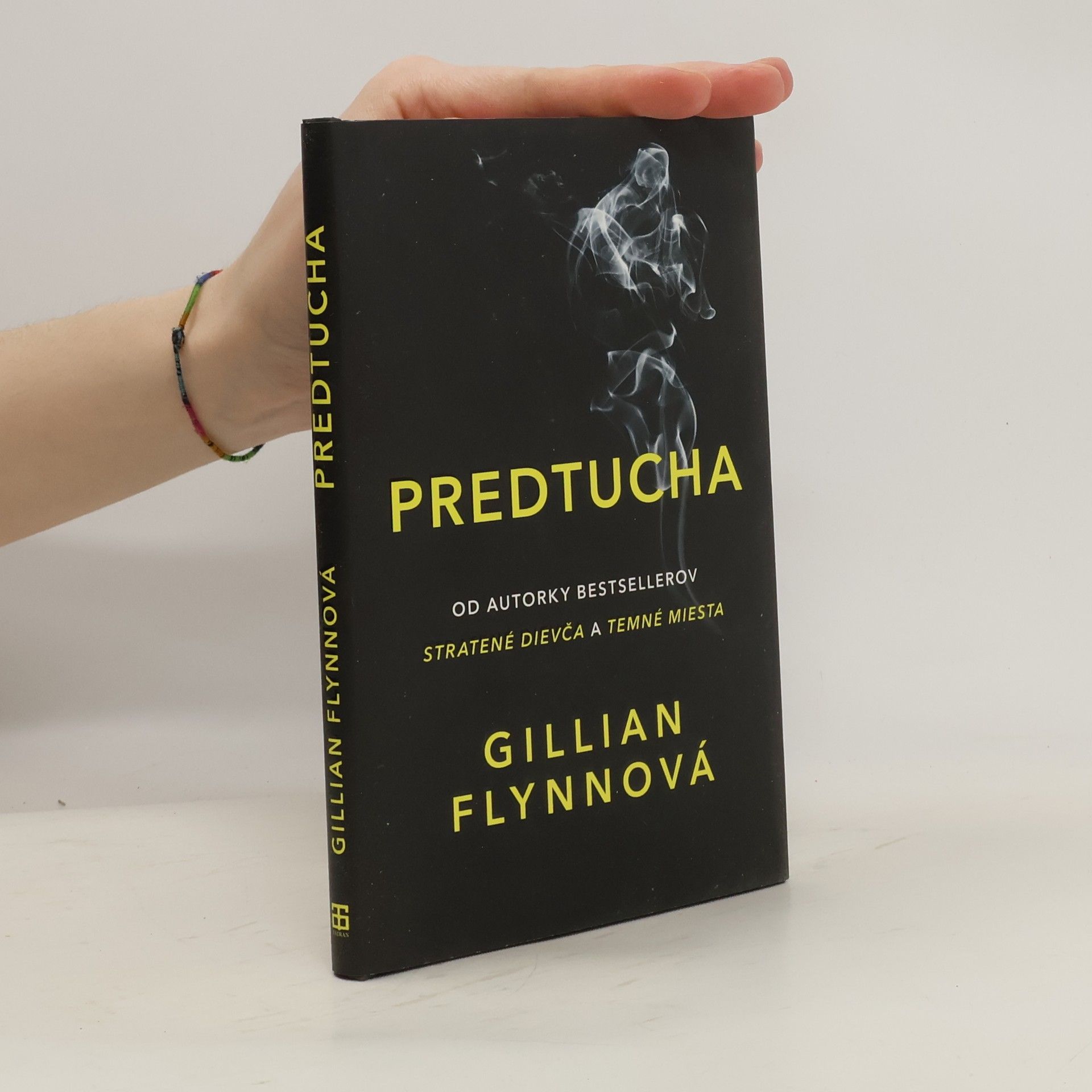 Gillian Flynn Predtucha