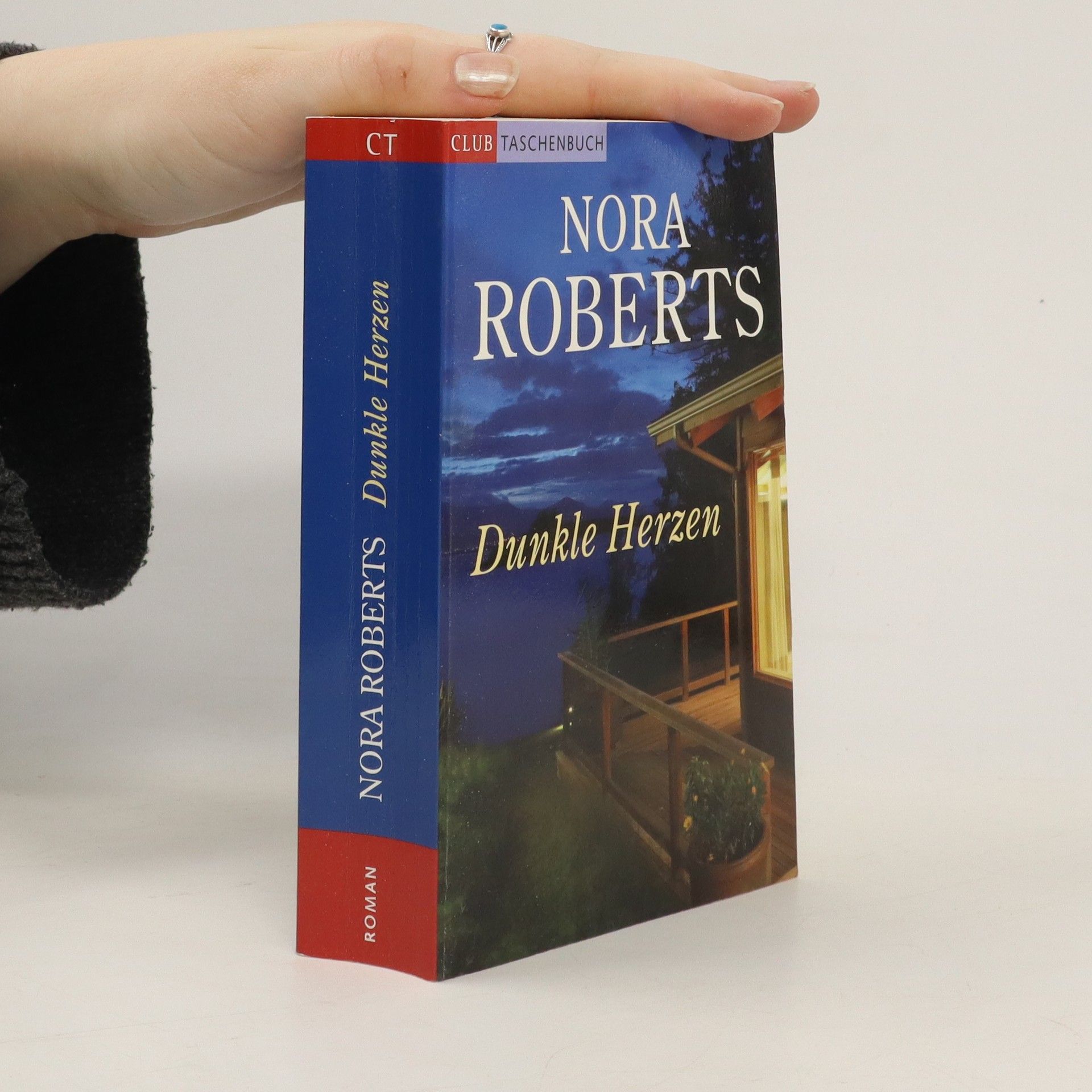 Nora Roberts Dunkle Herzen