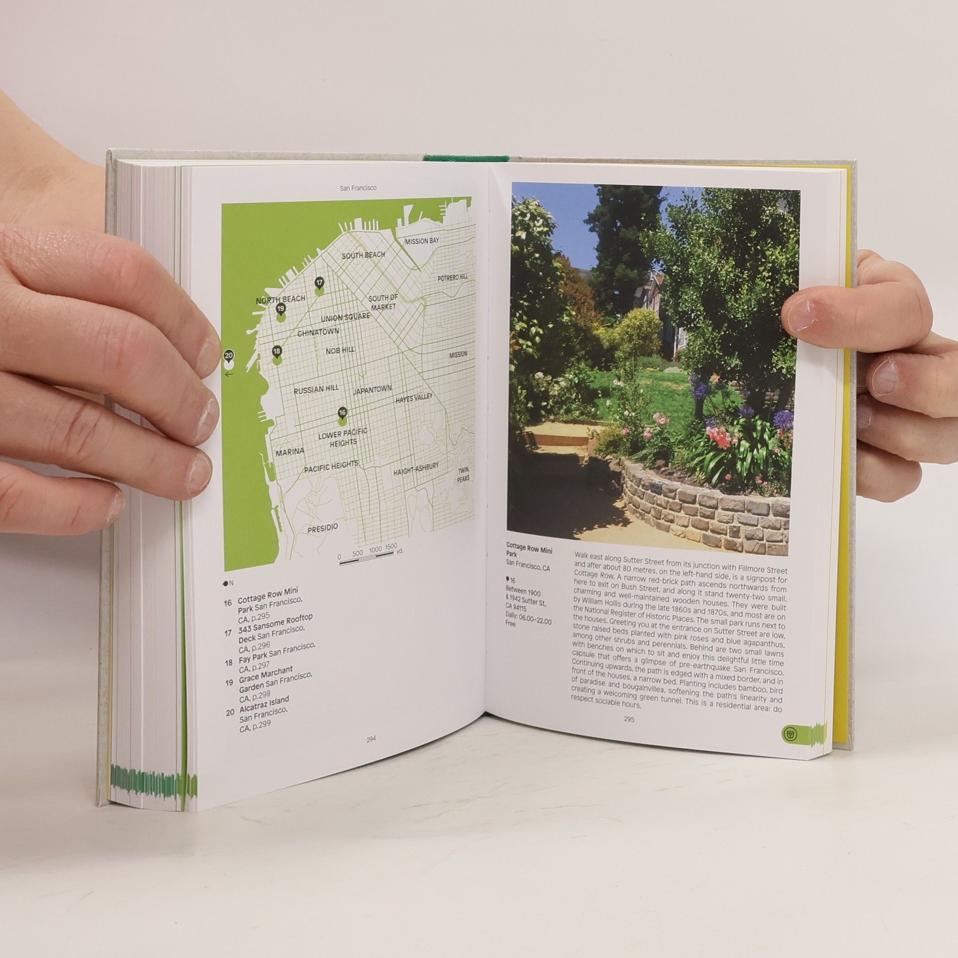 Toby Musgrave Green escapes : the guide to secret urban gardens