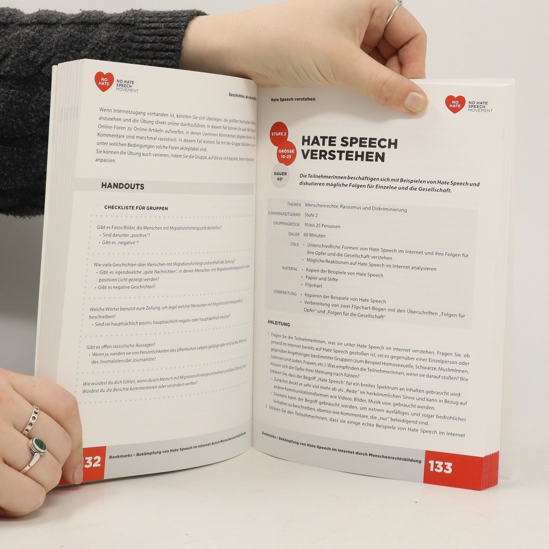 kolektiv Bookmarks. Bekämpfung von Hate Speech im Internet durch Menschenrechtsbildung