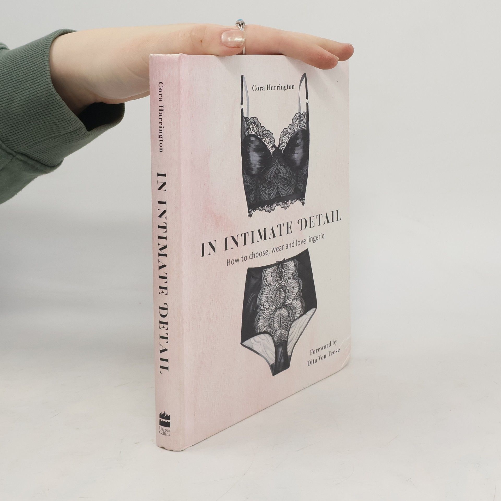 Dita Von Teese In Intimate Detail: Foreword by Dita von Teese