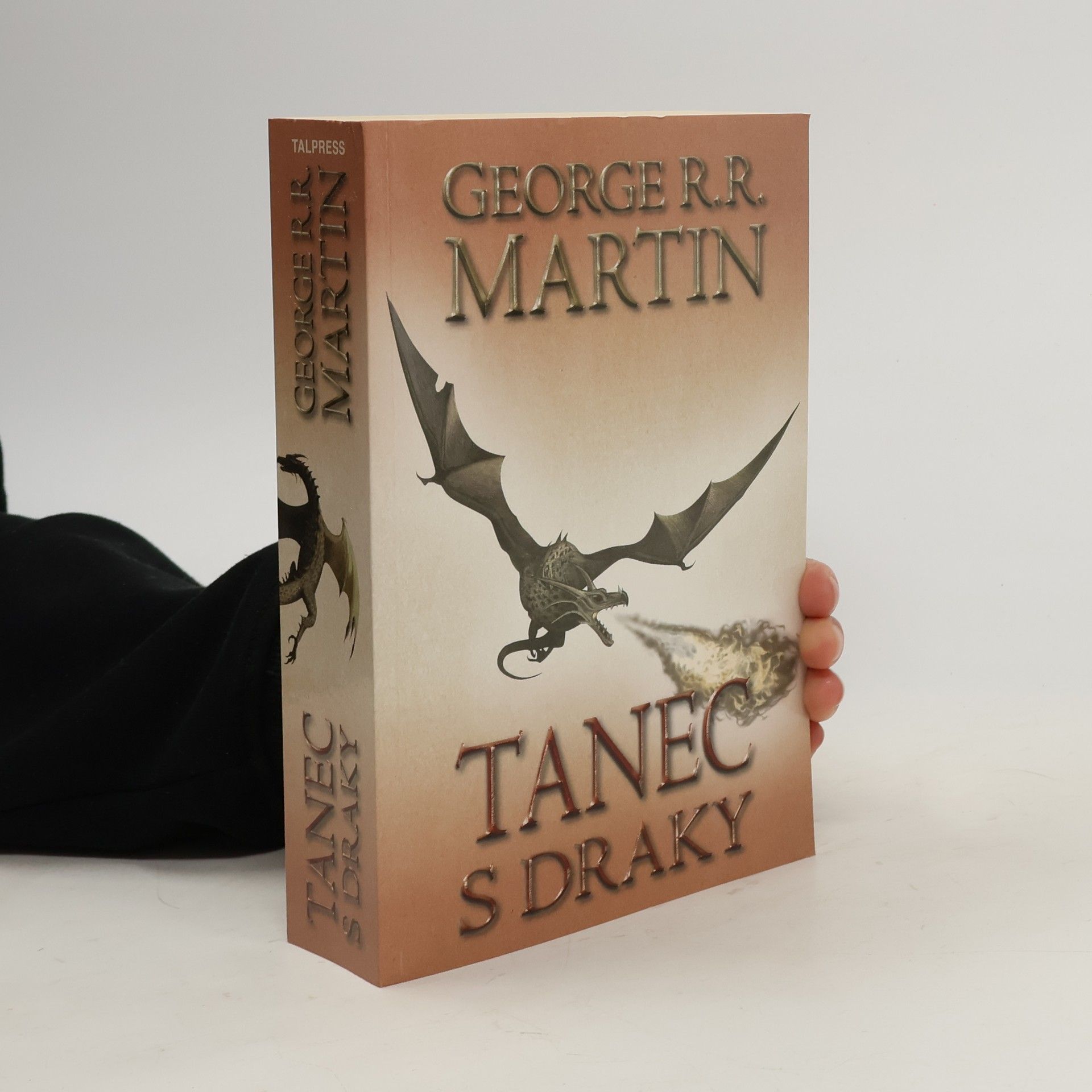 George R. R. Martin Píseň ledu a ohně. Kniha pátá, Tanec s draky. Část druhá