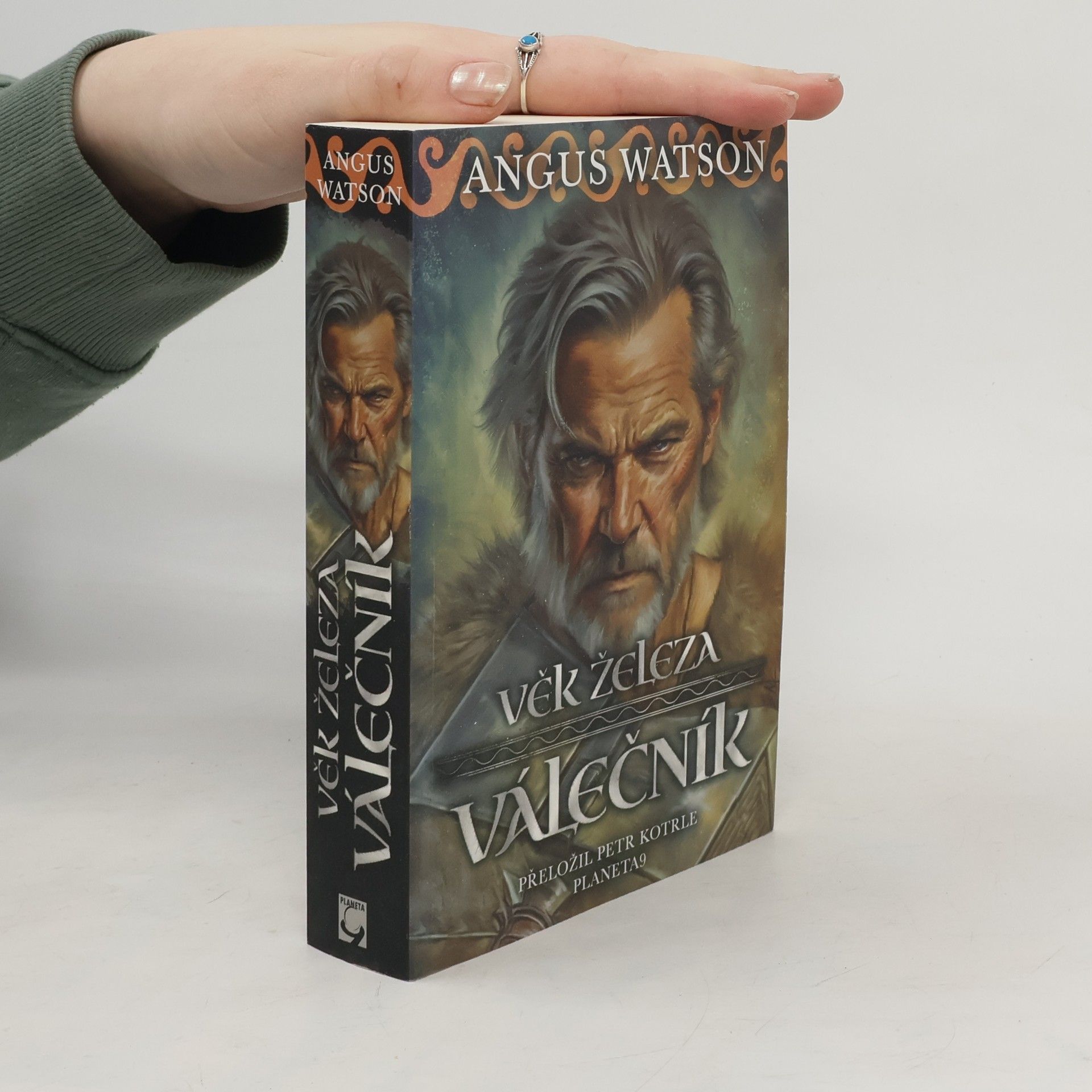 Angus Watson Válečník