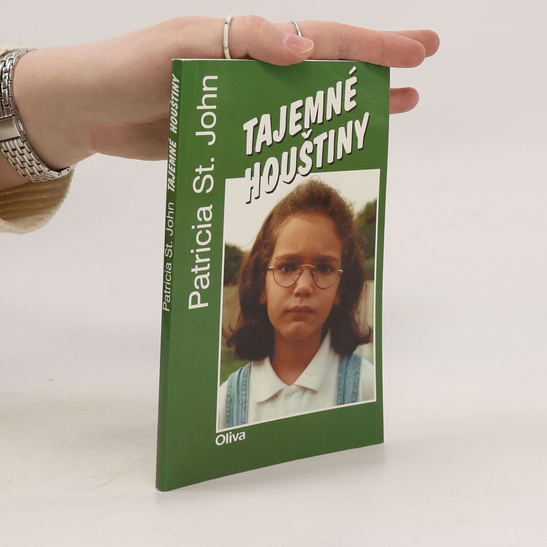 Patricia St. John Tajemné houštiny