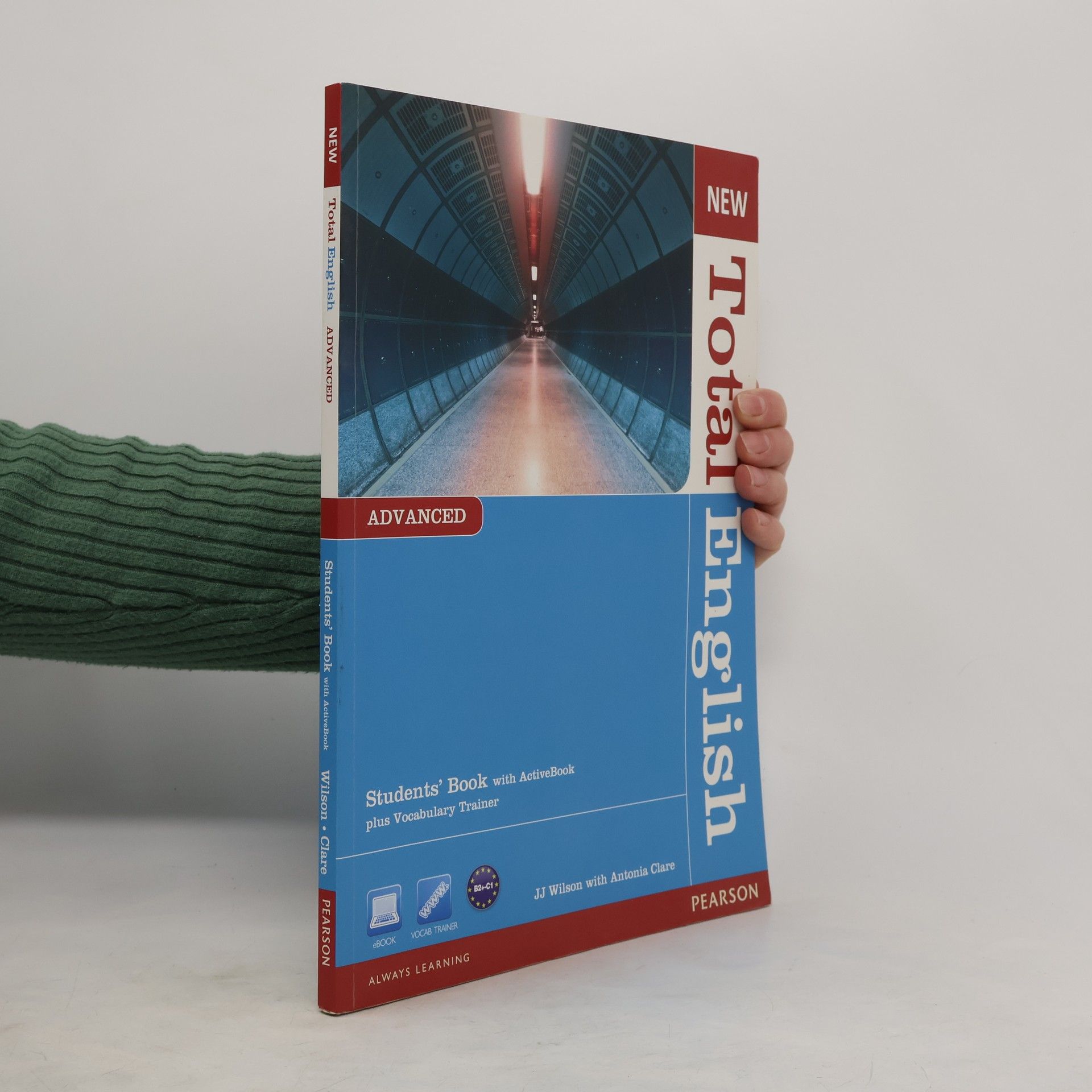 J. J. Wilson New total English. Advanced. Students' book