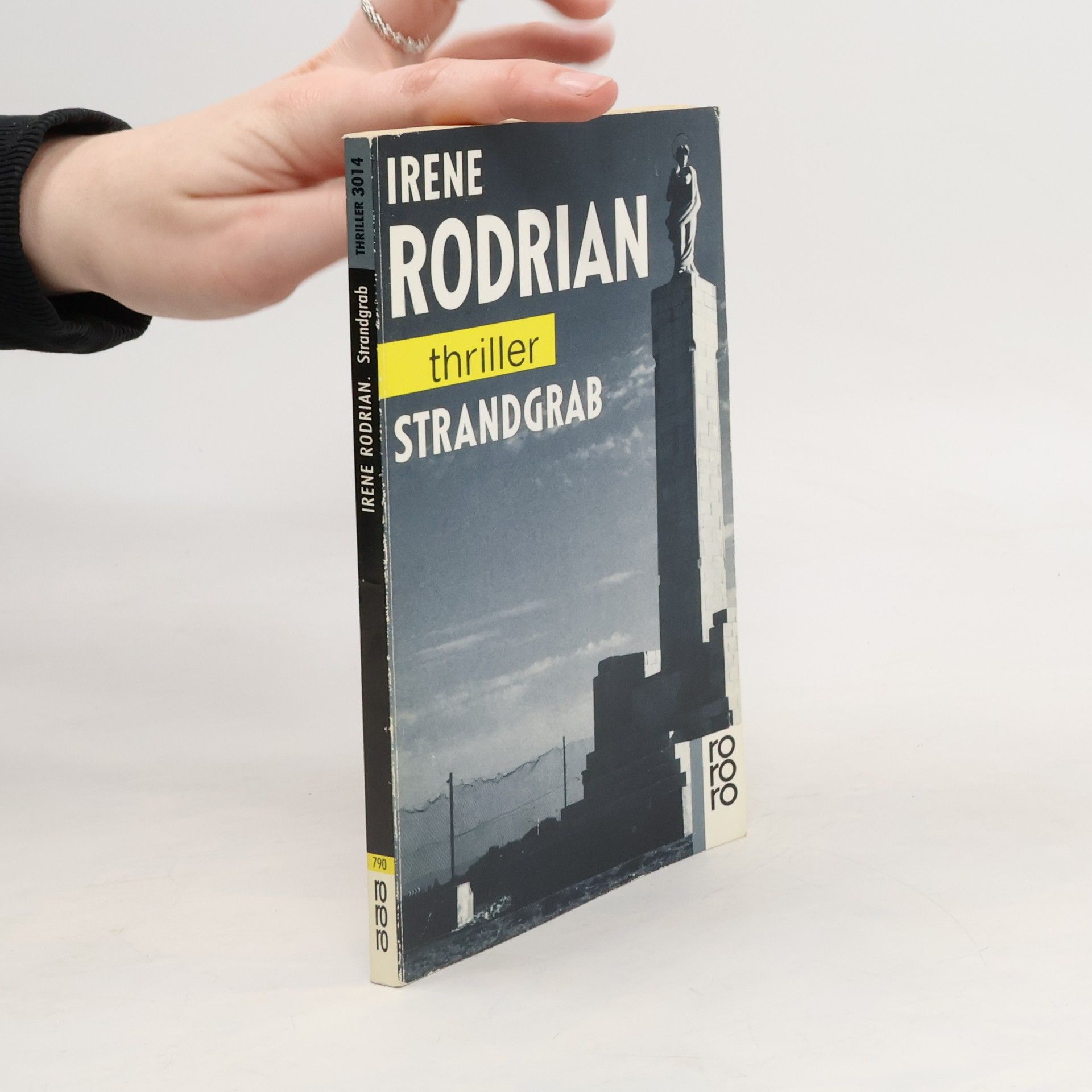 Irene Rodrian Strandgrab