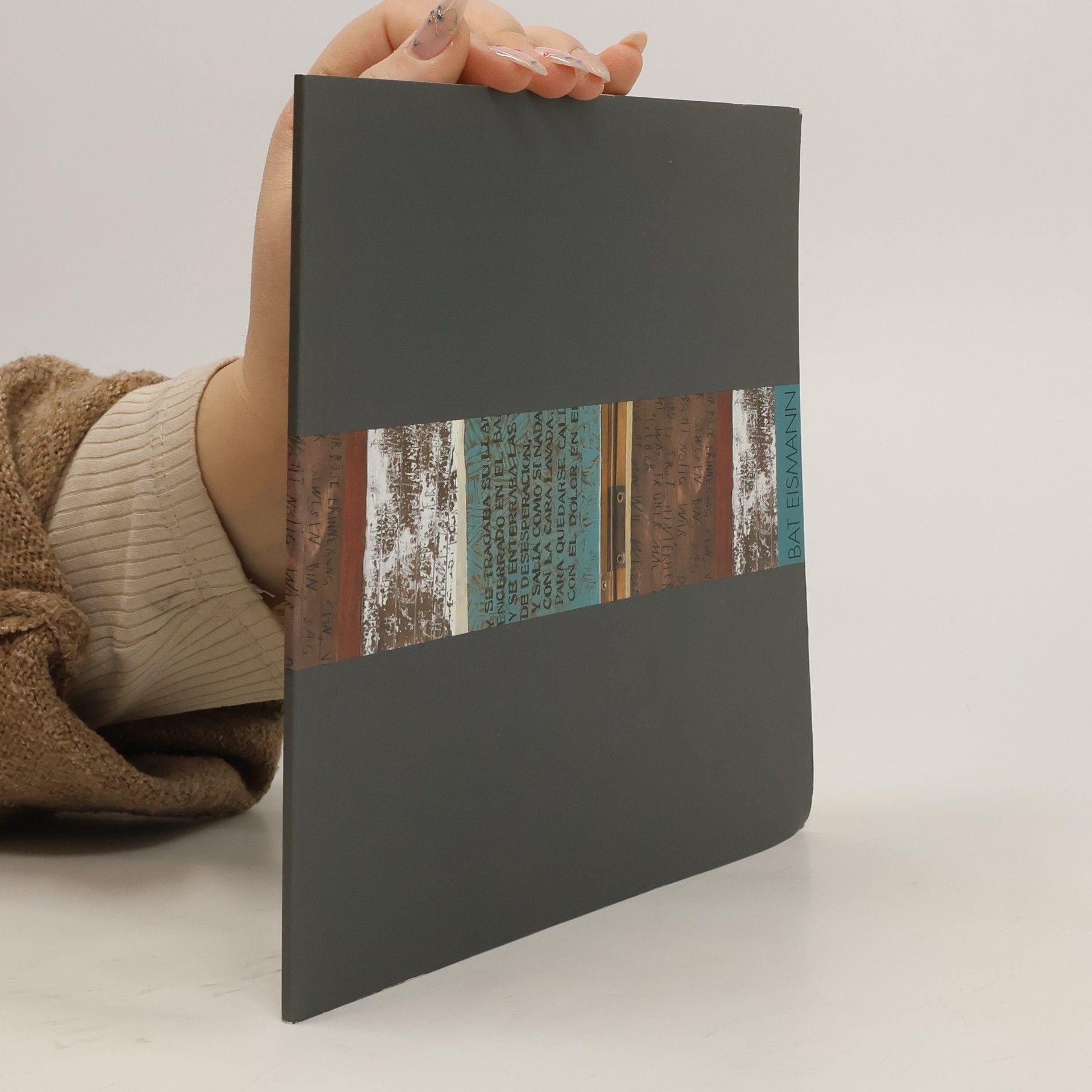 Beate Eismann BAT Eismann - Knopf, Haus, Buch: Knopf, Haus, Buch, button, house, book, botón, casa, libro