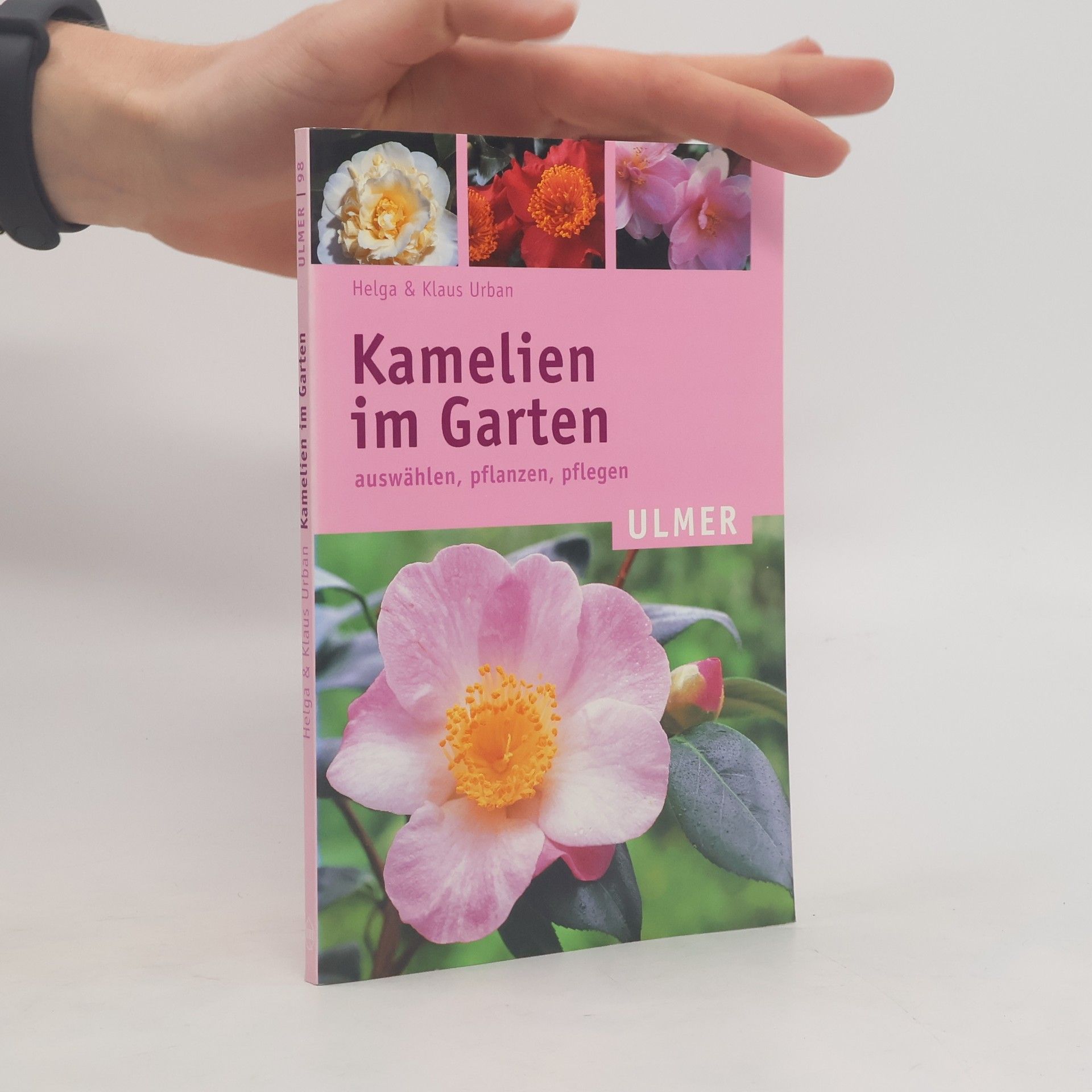 Helga Urban Kamelien im Garten