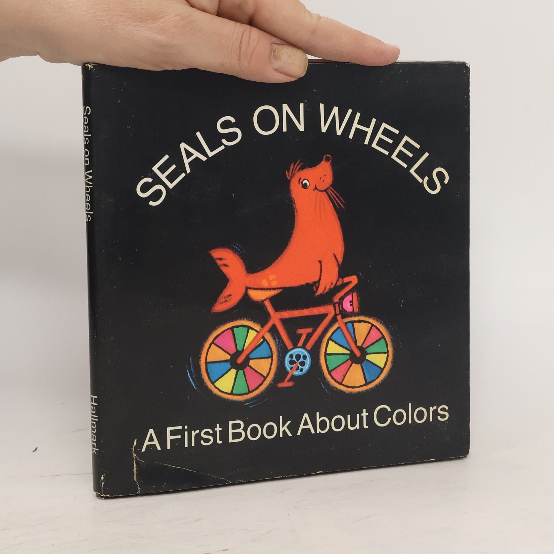 kolektiv Seals on Wheels