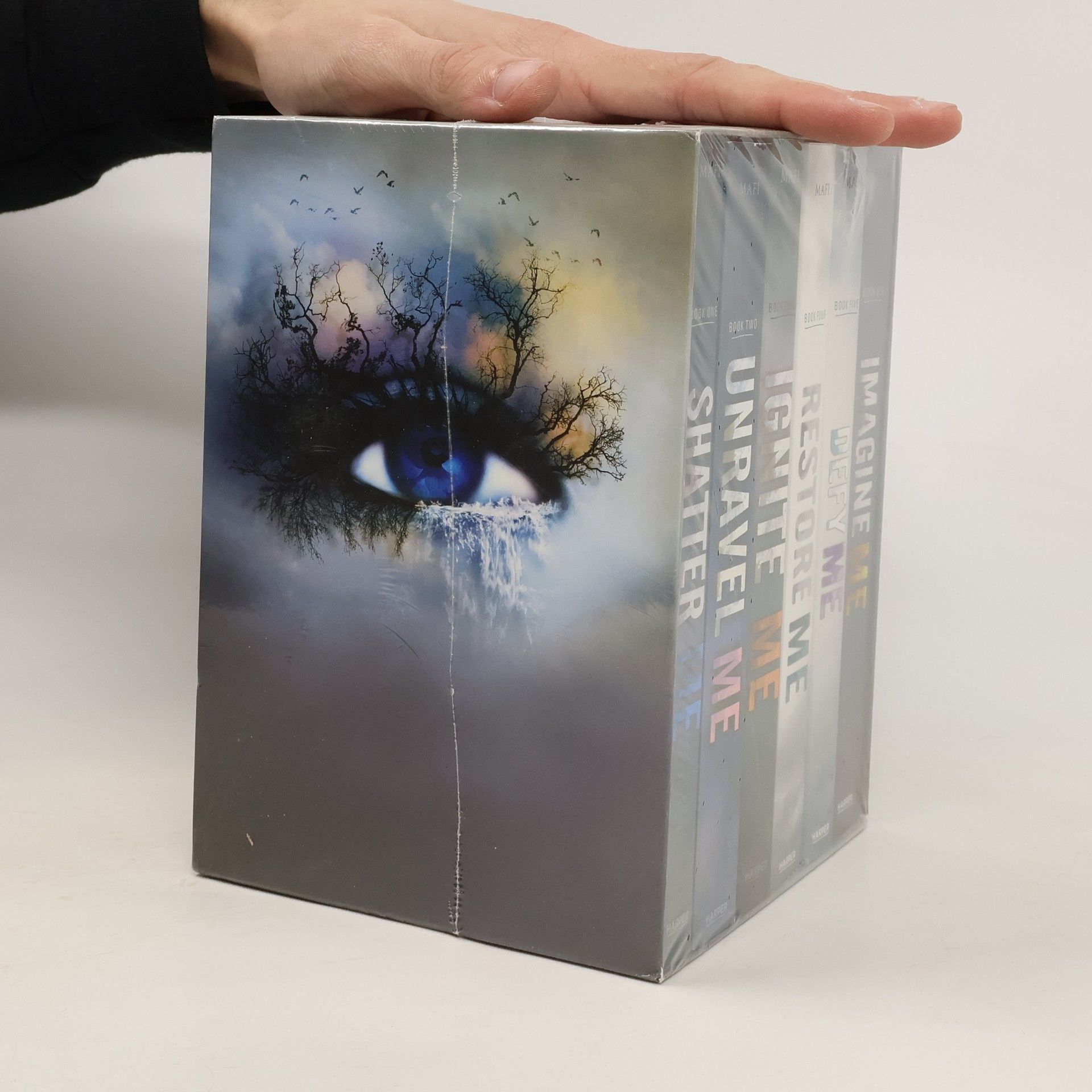 Tahereh Mafi Shatter Me Series 6 Book Box Set