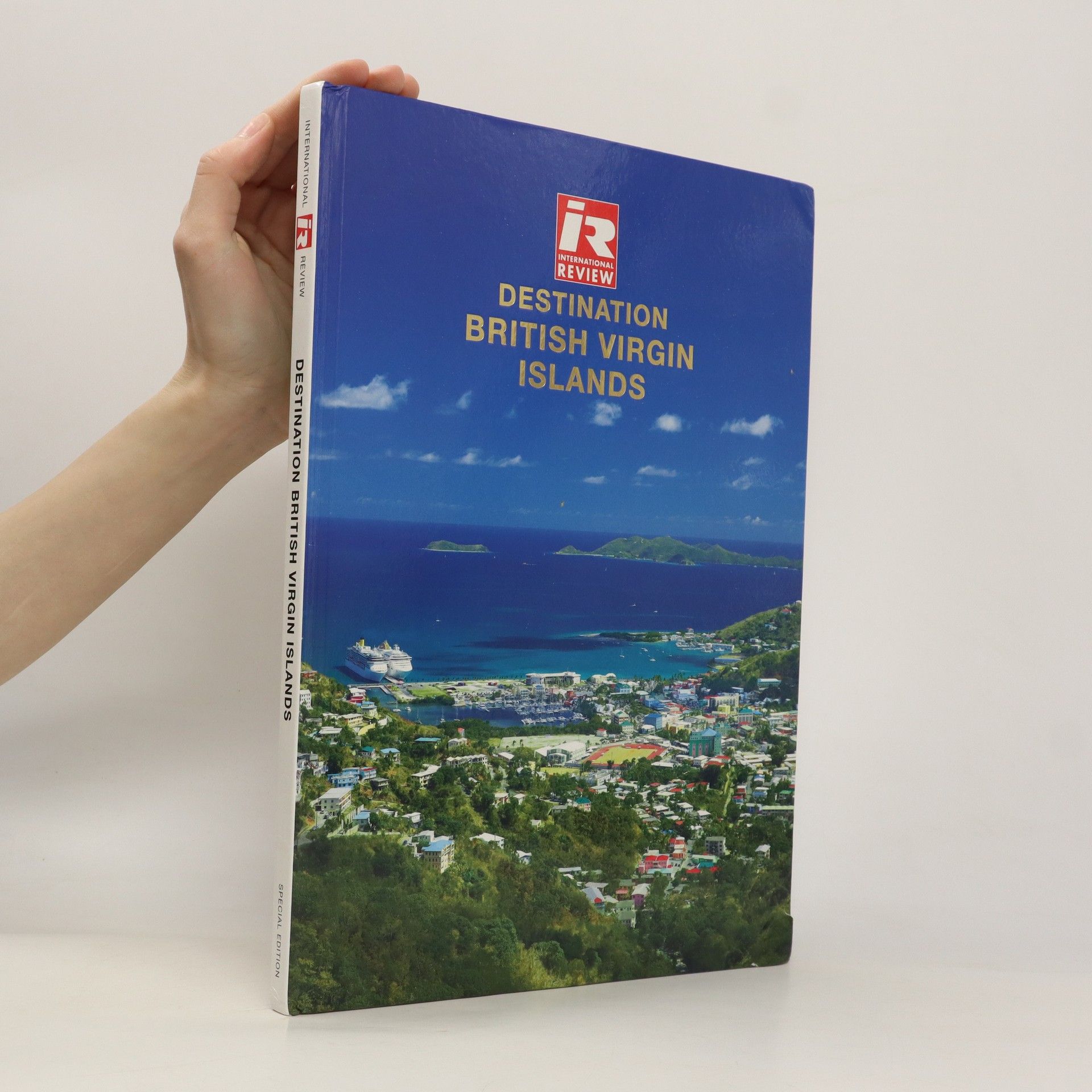 Collectif d'auteurs Destination Cayman Islands