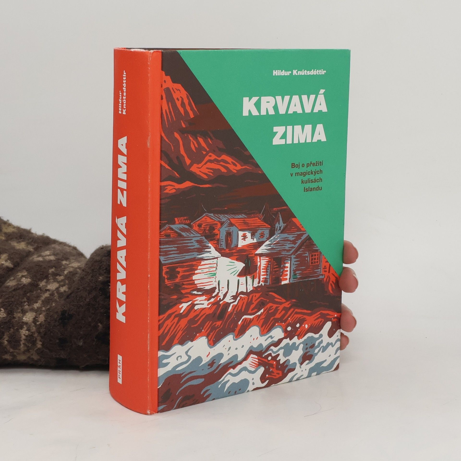 Knútsdóttir Hildur Krvavá zima