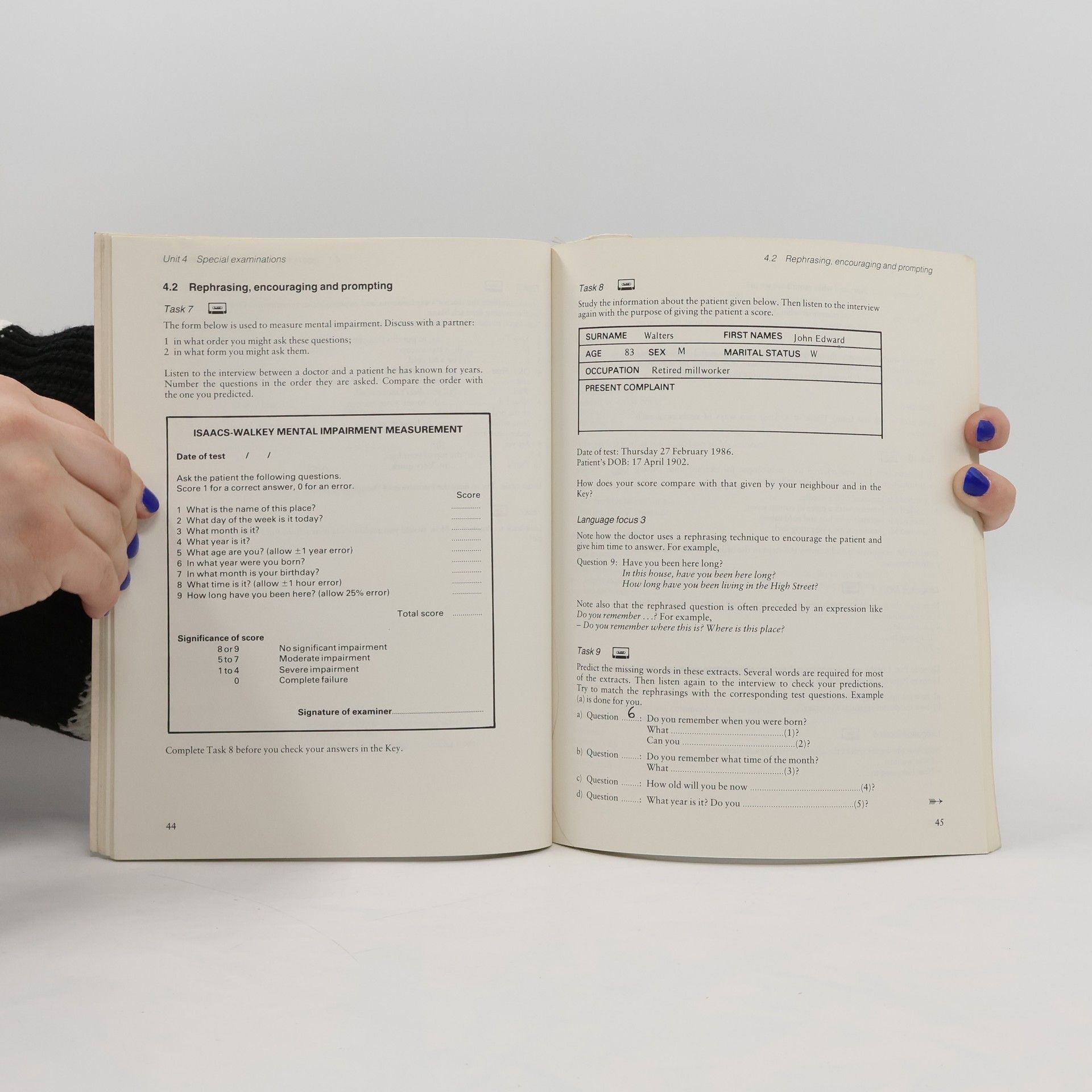 Autorenkollektiv English in medicine: A Course in Communication Skills