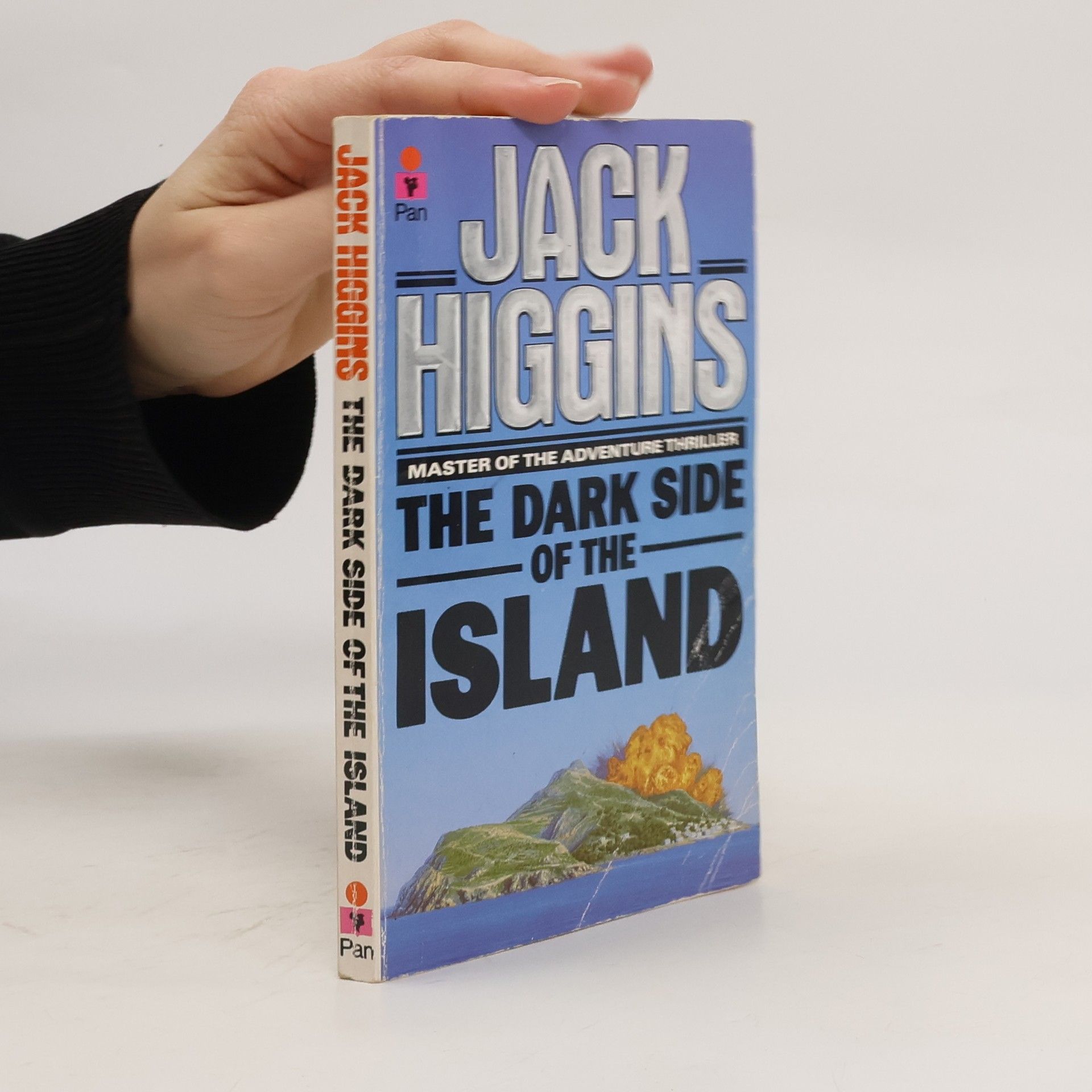 Jack Higgins The Dark Side of the Island