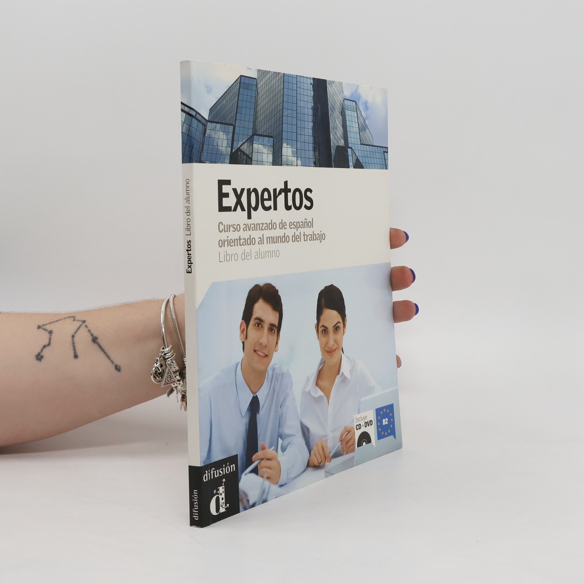 kolektiv Expertos (B2) – Libro del alumno + DVD