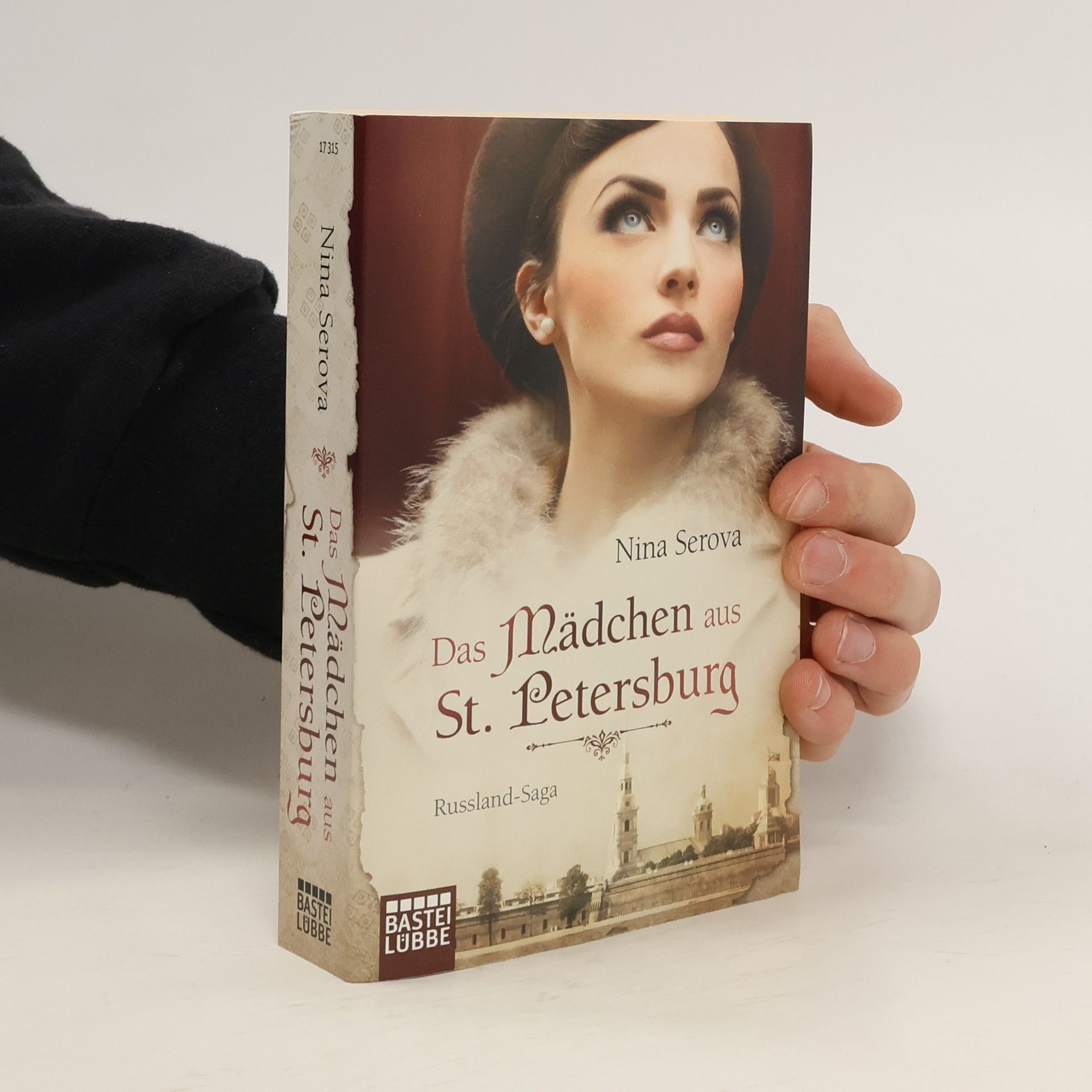 Nina Serova Das Mädchen aus St. Petersburg