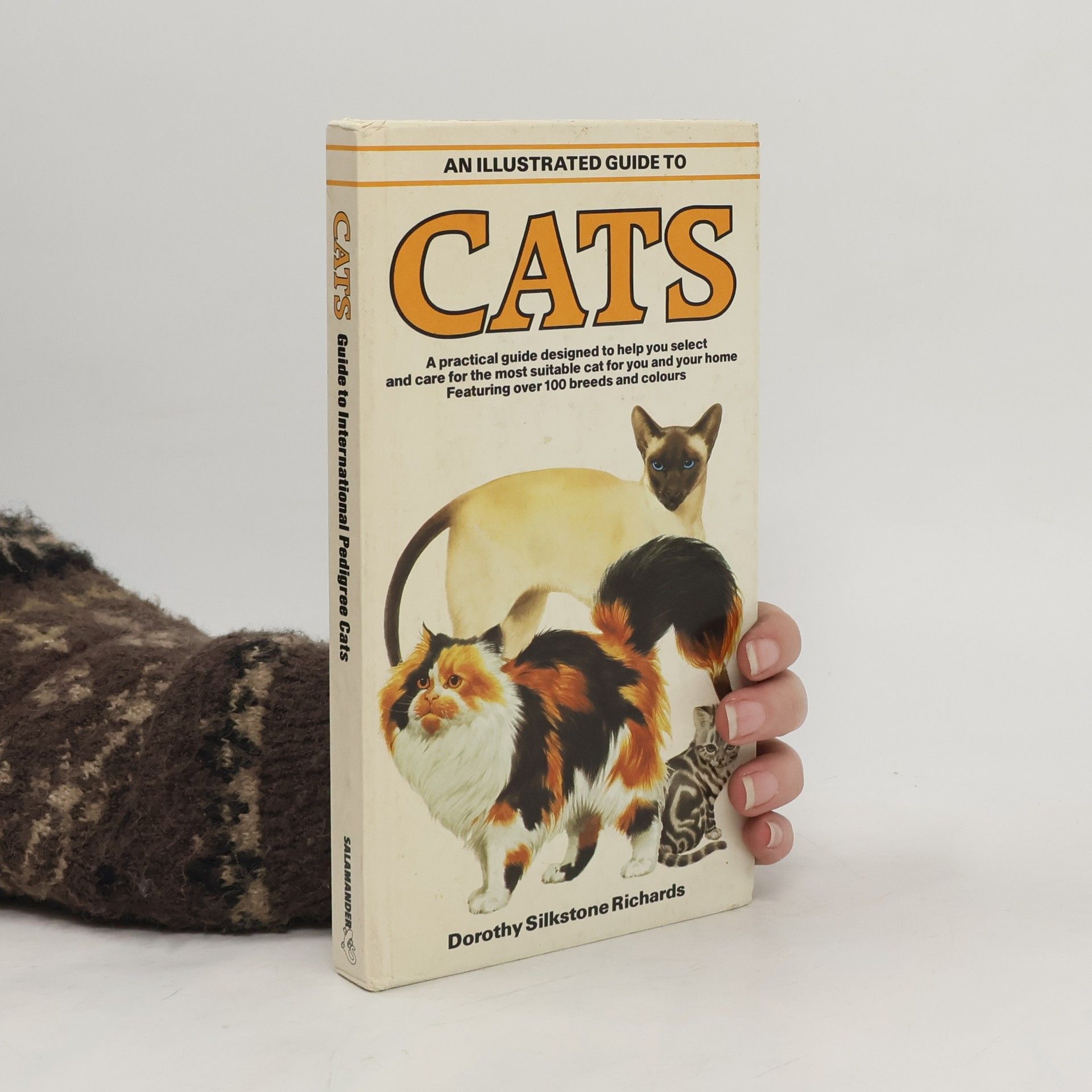Dorothy Silkstone Richards Cat's Guide to International Pedigree Cats