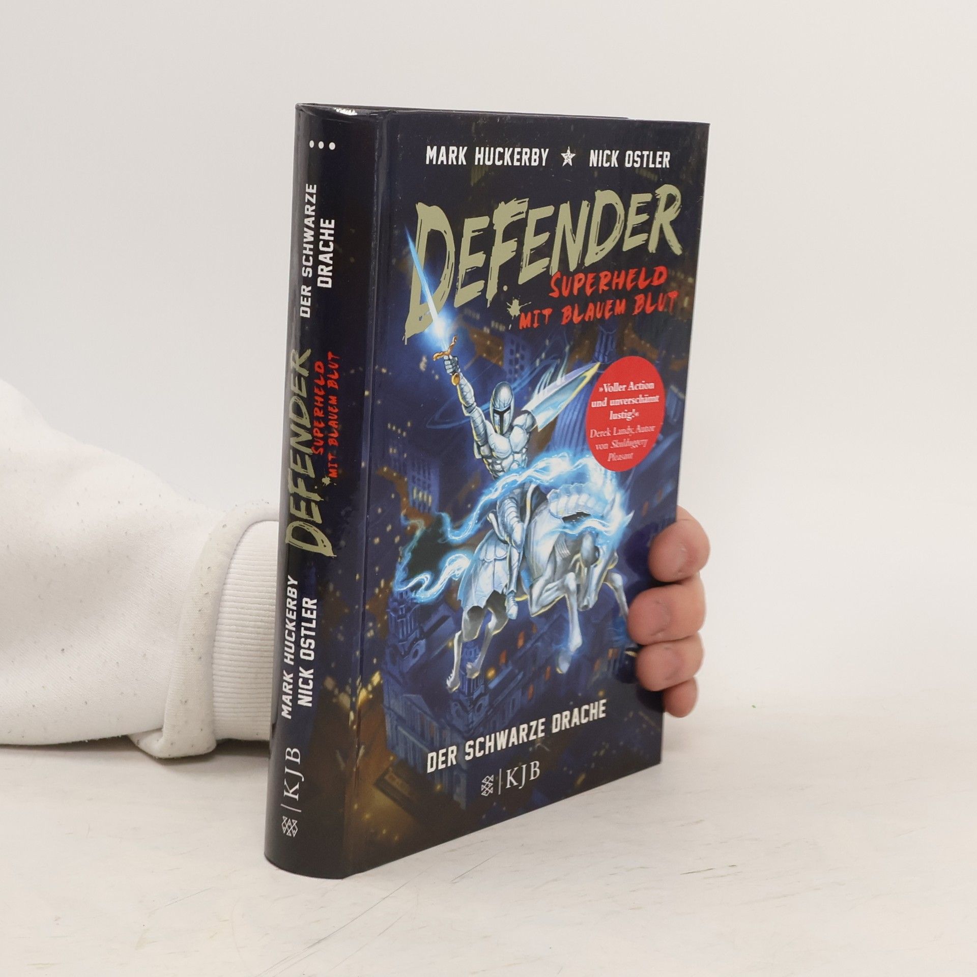 Mark Huckerby Defender, Superheld mit blauem Blut - der schwarze Drache