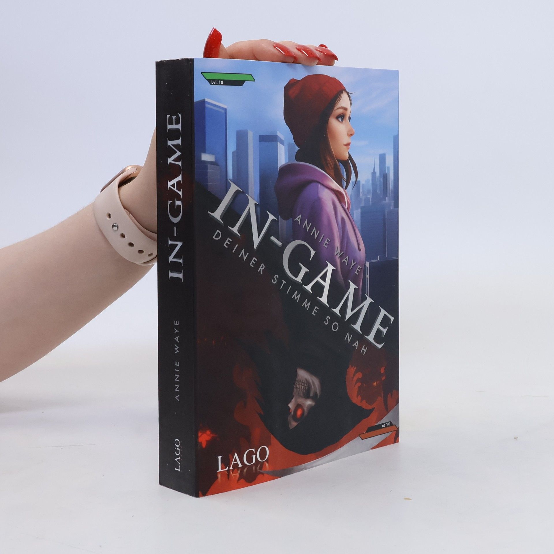Annie Waye IN-GAME