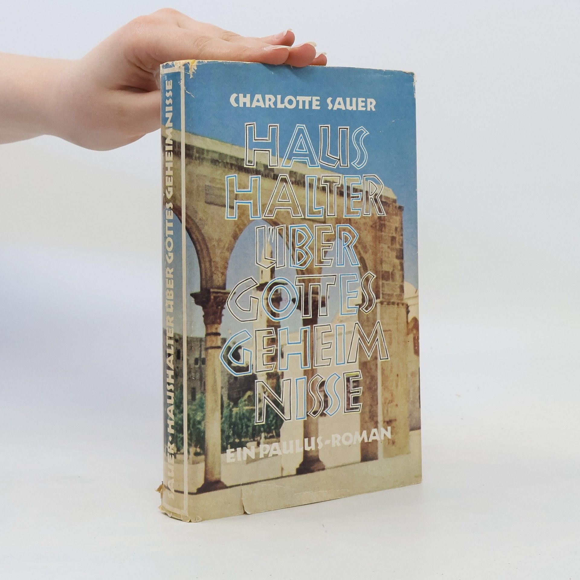 Charlotte Sauer Haushalter über Gottes Geheimnisse
