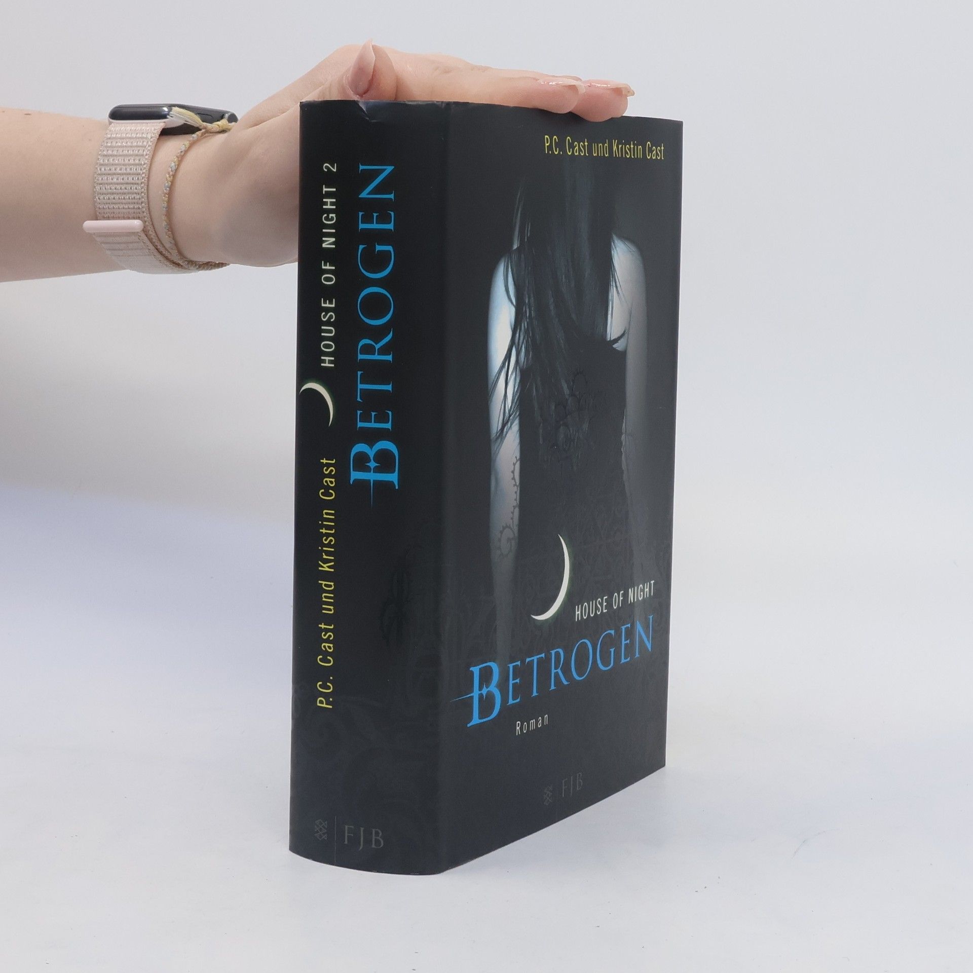 Phyllis Christine Cast House of Night 2. Betrogen