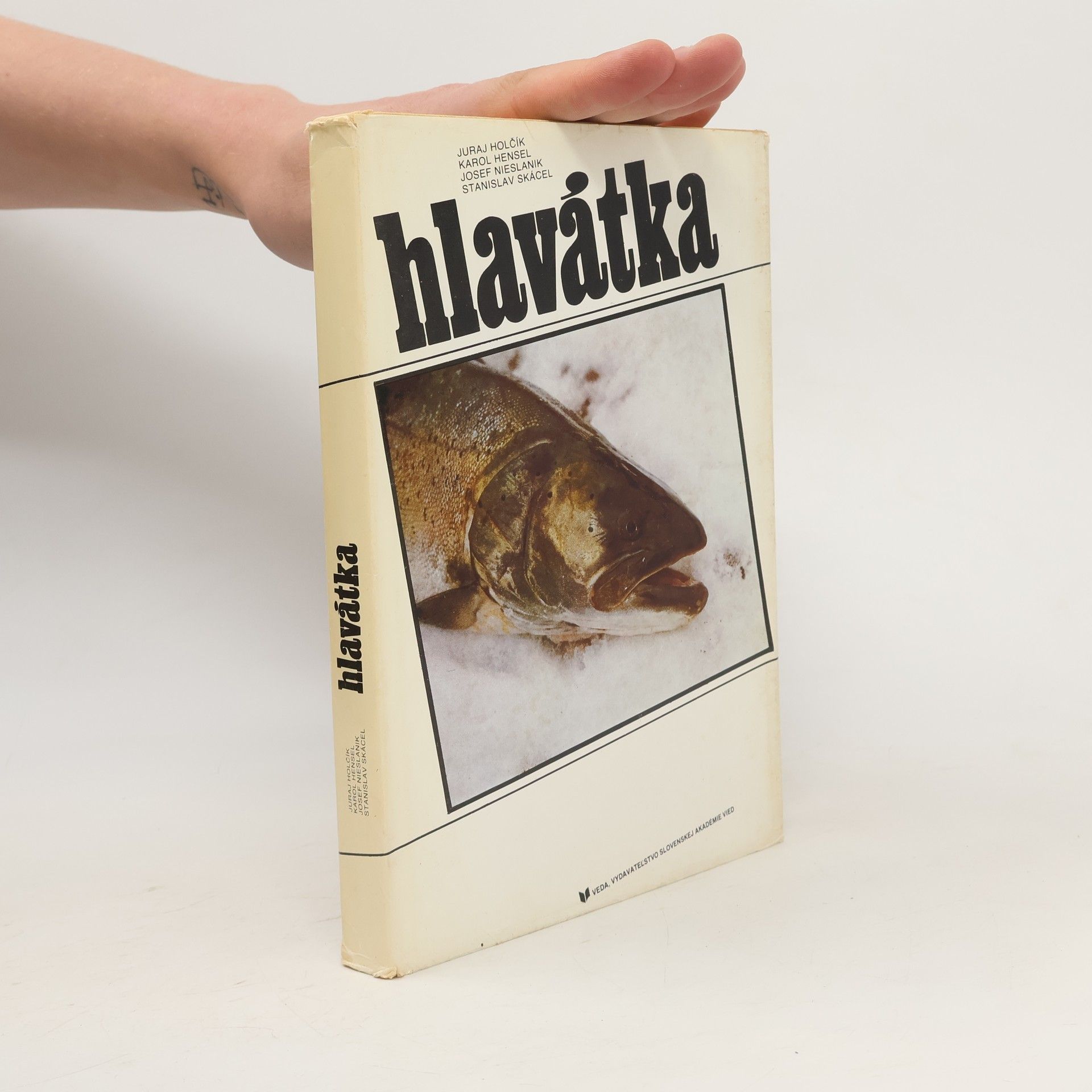 Juraj Holčík Hlavátka. Hucho hucho (Linnaeus, 1758)