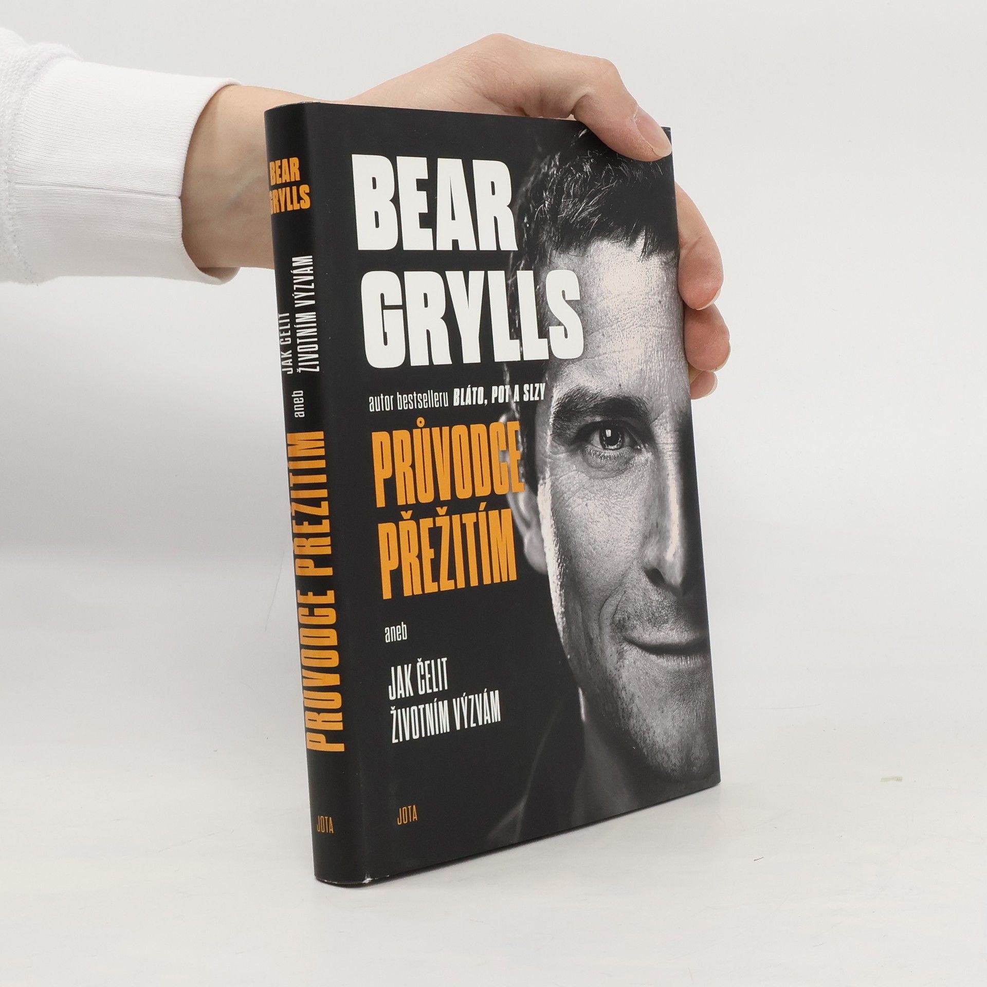 Bear Grylls Bear Grylls. Průvodce přežitím