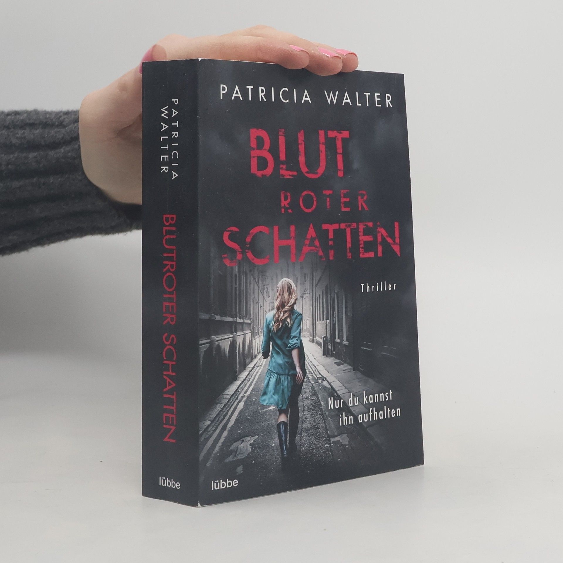 Patricia Walter Blutroter Schatten