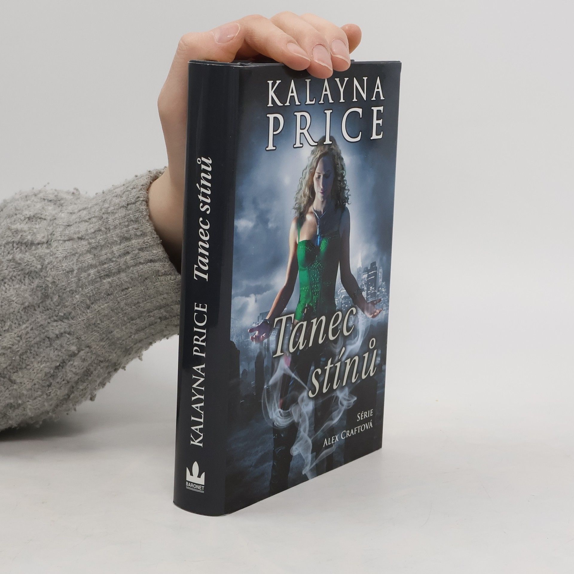 Kalayna Price Tanec stínů