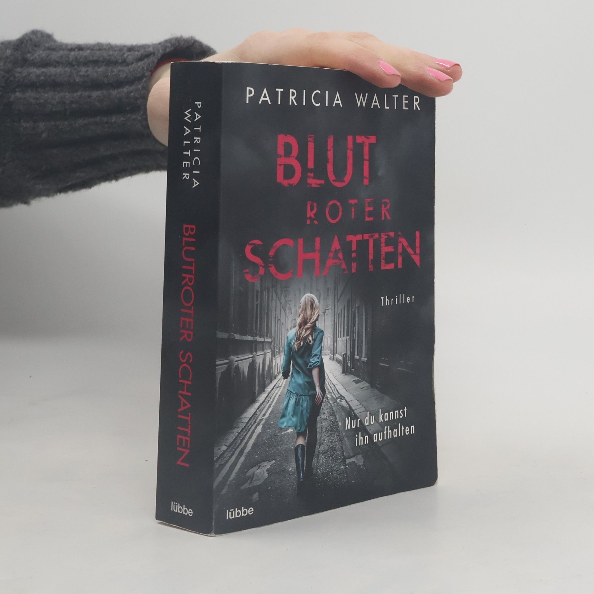 Patricia Walter Blutroter Schatten
