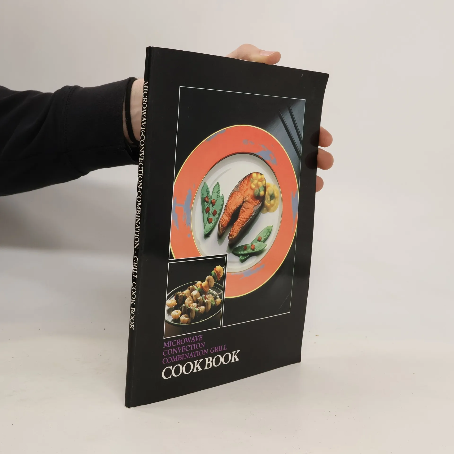 Microwave Convention Combination Grill Cookbook | Book | Paperback | kolektiv | EN