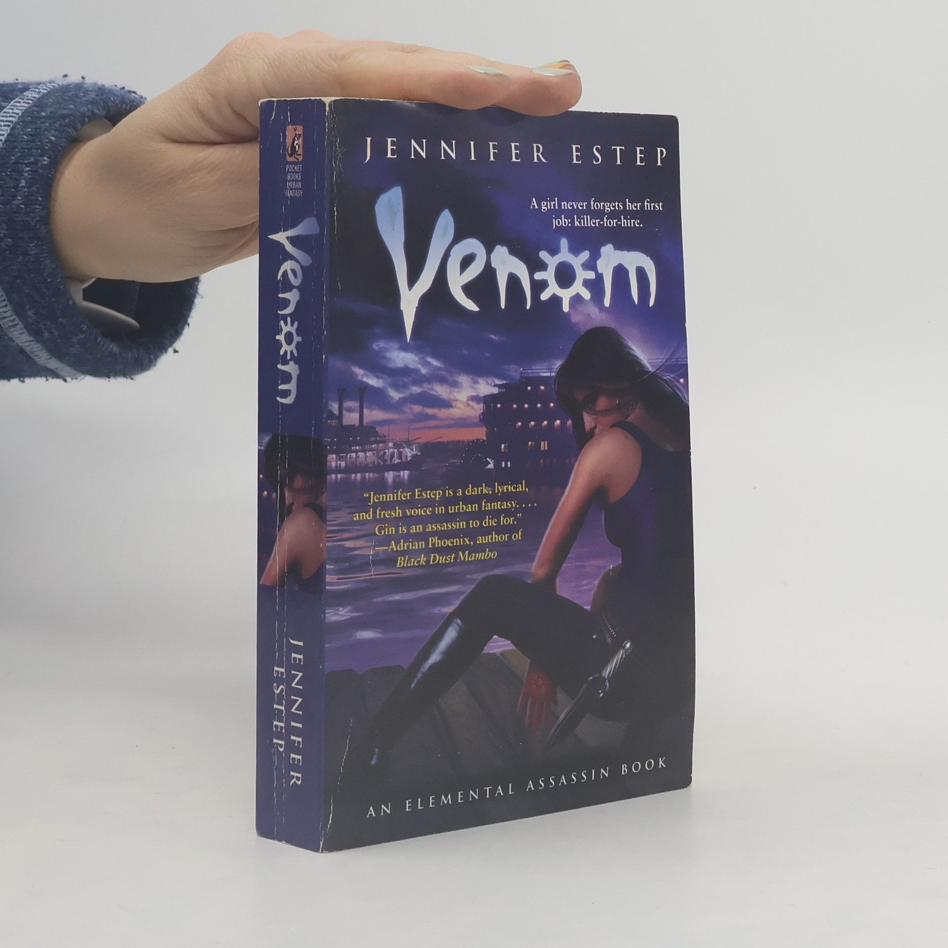 Jennifer Estep Venom: An Elemental Assassin Book
