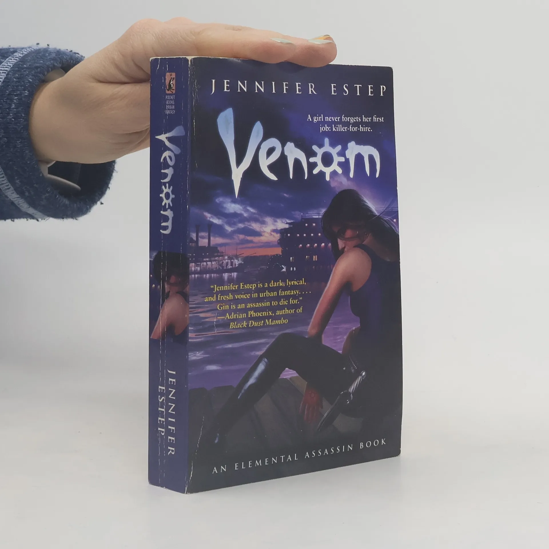 Venom: An Elemental Assassin Book | Libro | In brossura | Jennifer Estep | EN