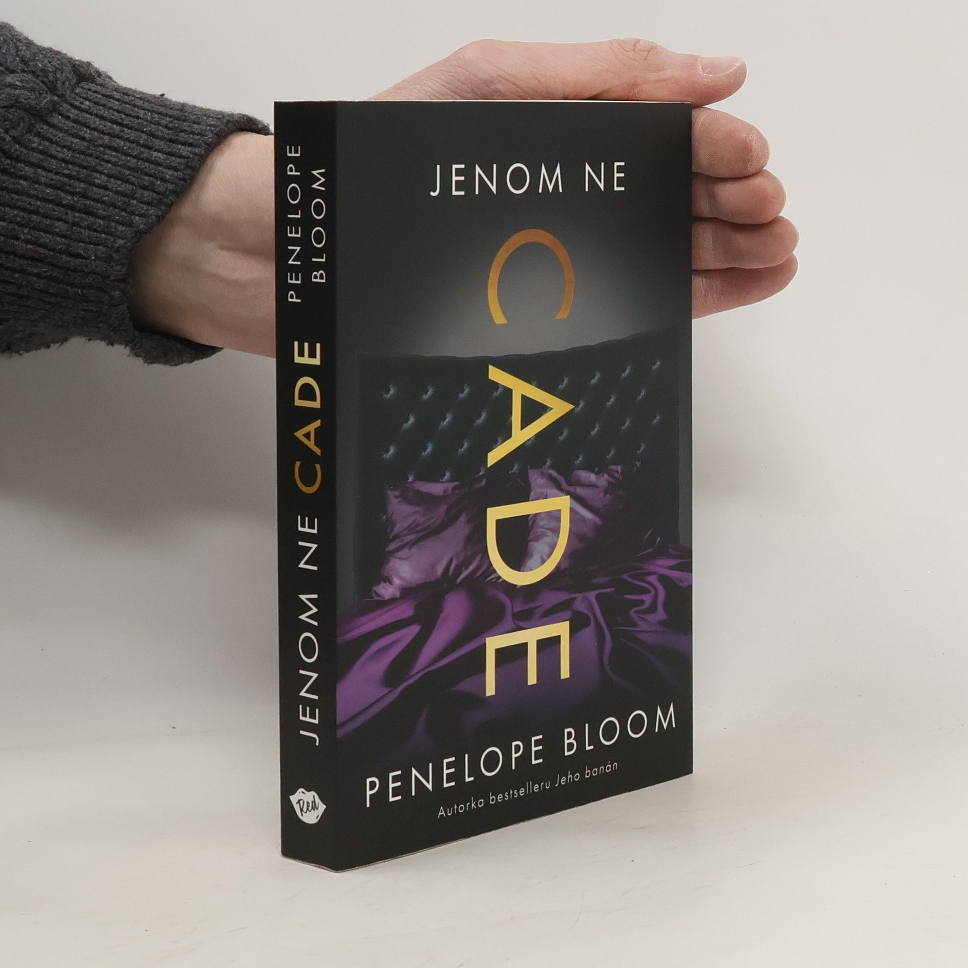 Penelope Bloom Jenom ne Cade