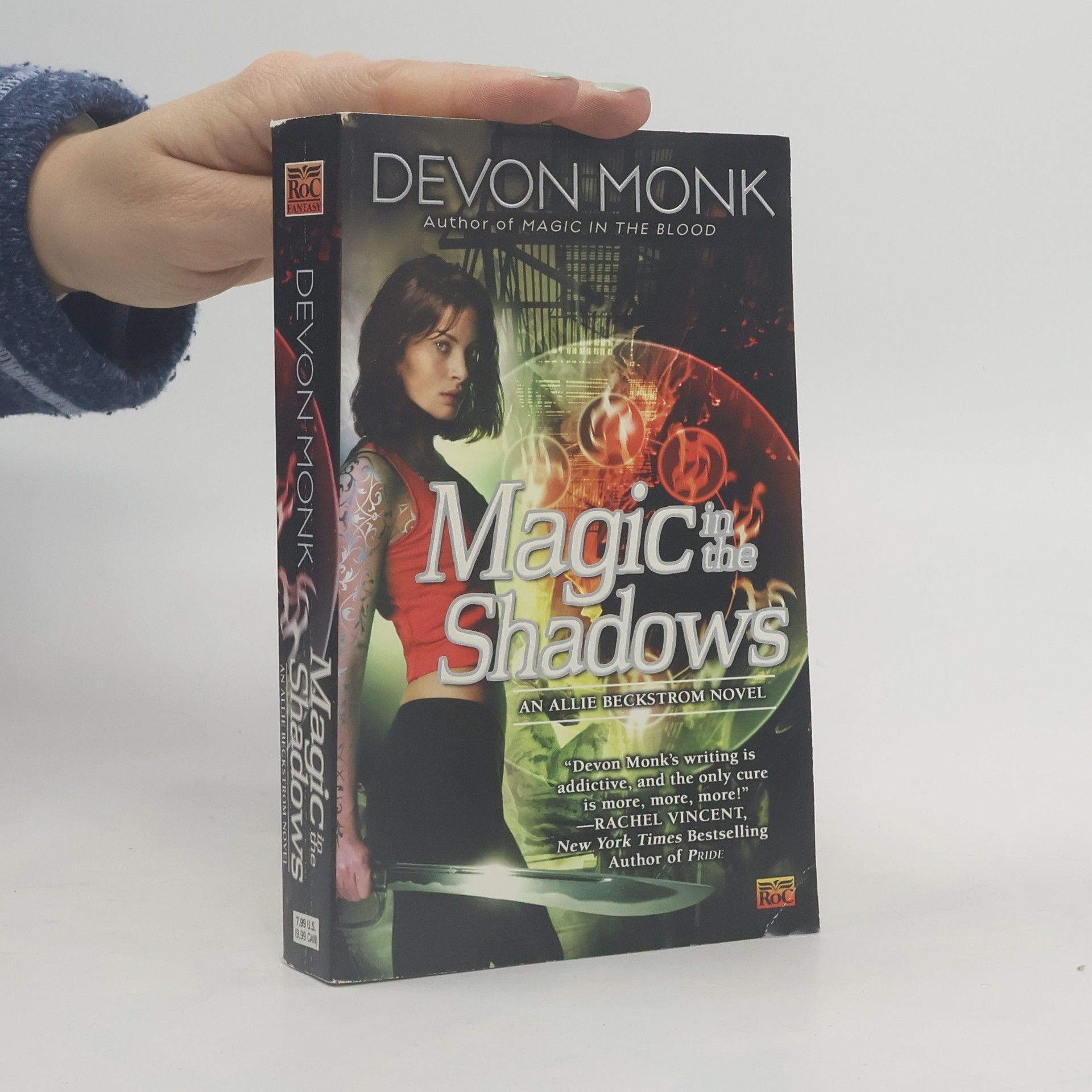 Devon Monk Magic in the Shadows