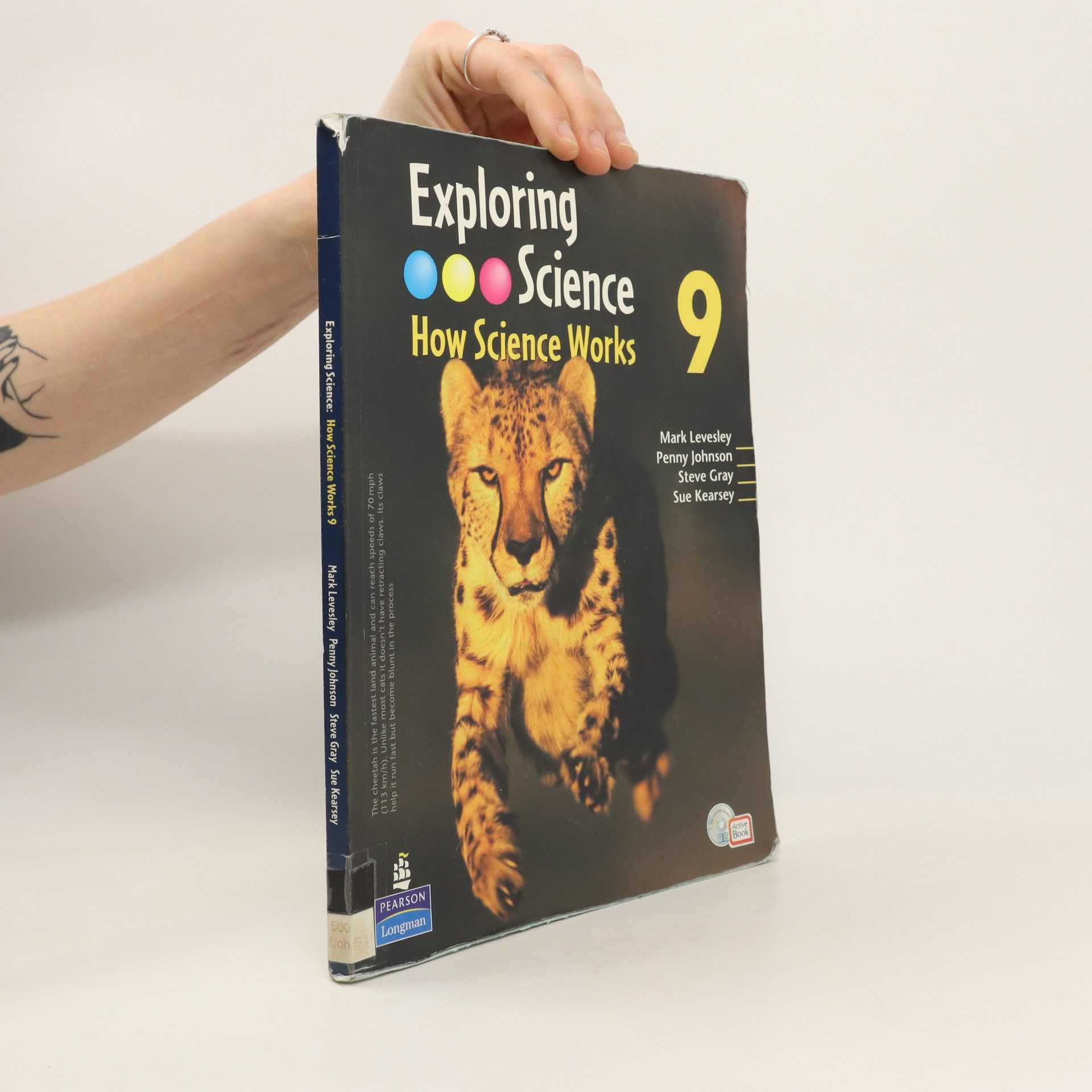 Mark Levesley Exploring Science : How Science Works Year 9 Student Book with ActiveBook with CDROM