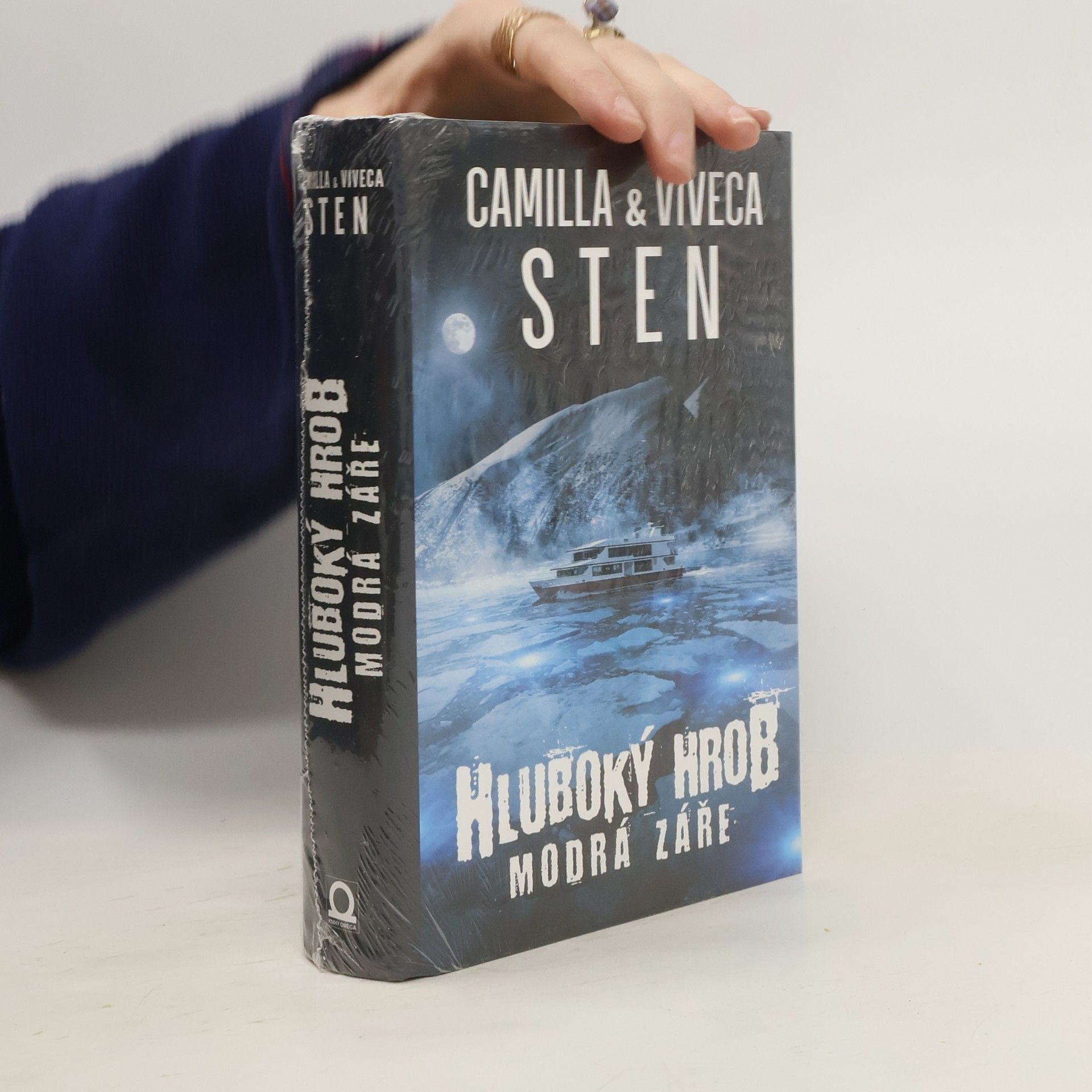 Modrá záře. Hluboký hrob