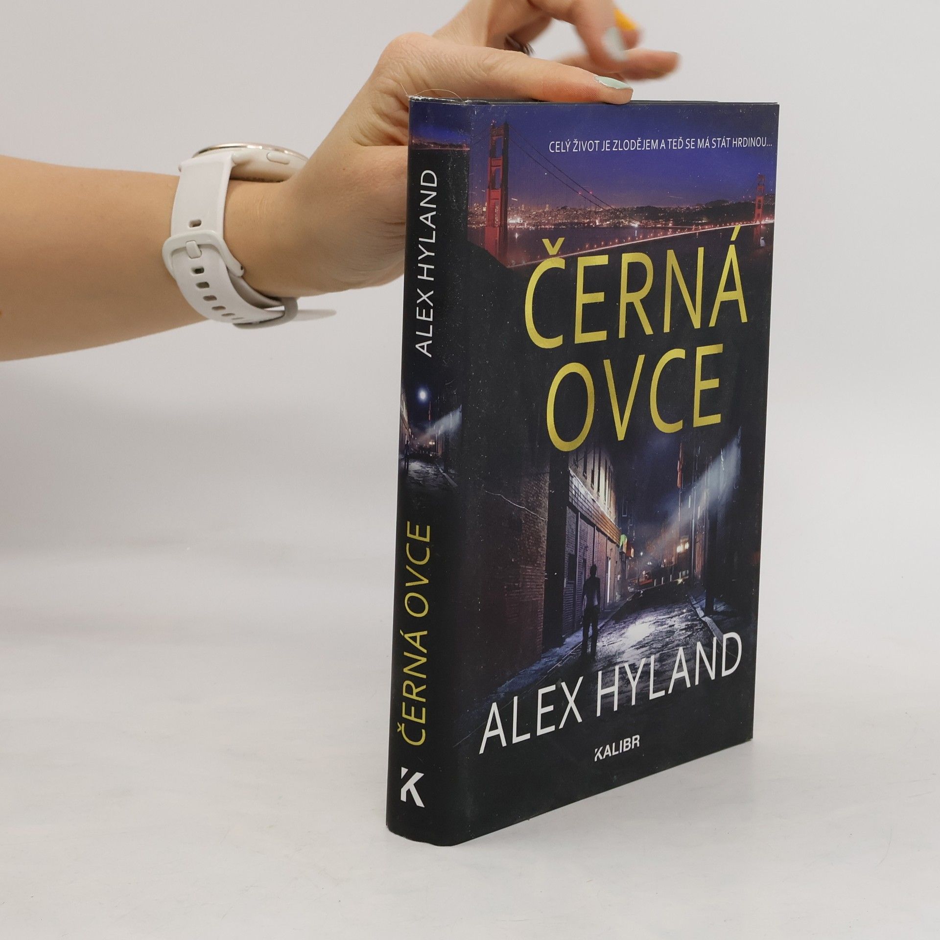 Alex Hyland Černá ovce